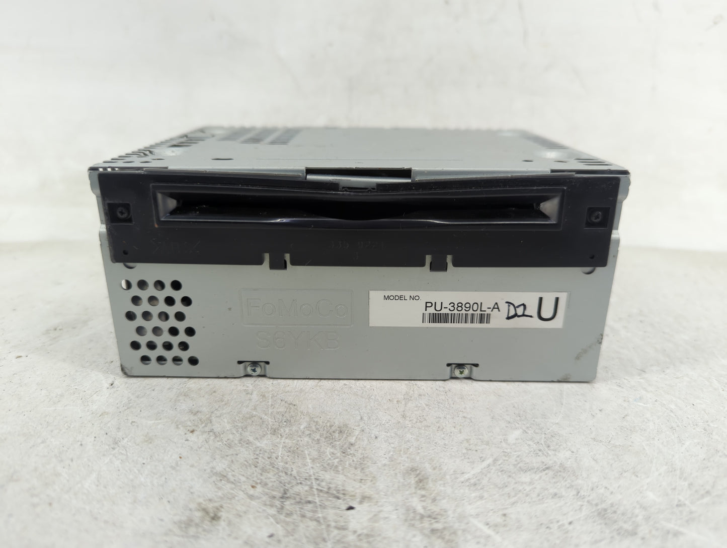2013-2014 Ford Explorer Radio AM FM Cd Player Receiver Replacement Fits Fits 2013 2014 OEM Used Auto Parts - Oemusedautopart
