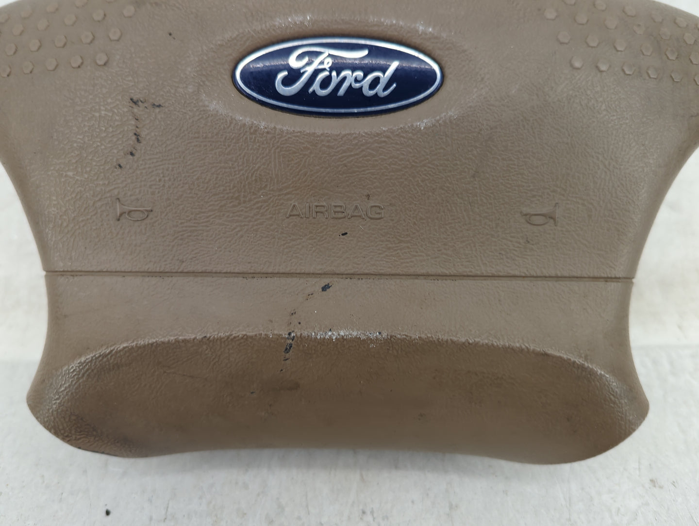 2001 Ford Explorer Sport Trac Air Bag Driver Left Steering Wheel Mounted - Oemusedautoparts1.com