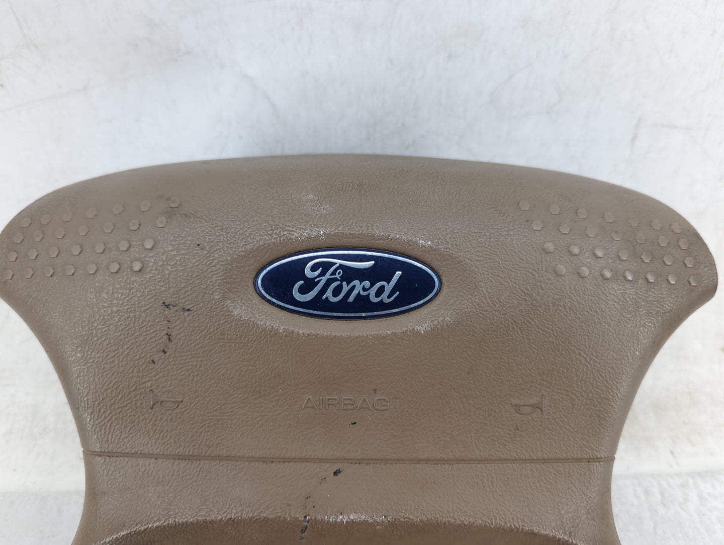2001 Ford Explorer Sport Trac Air Bag Driver Left Steering Wheel Mounted - Oemusedautoparts1.com