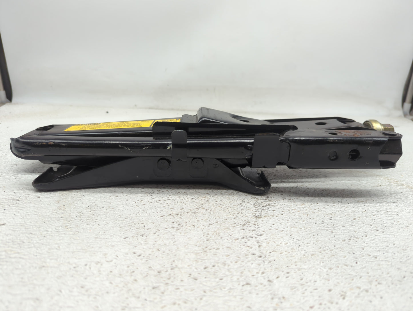 1999 Ford F-150 Spare Scissor Car Jack - Oemusedautoparts1.com