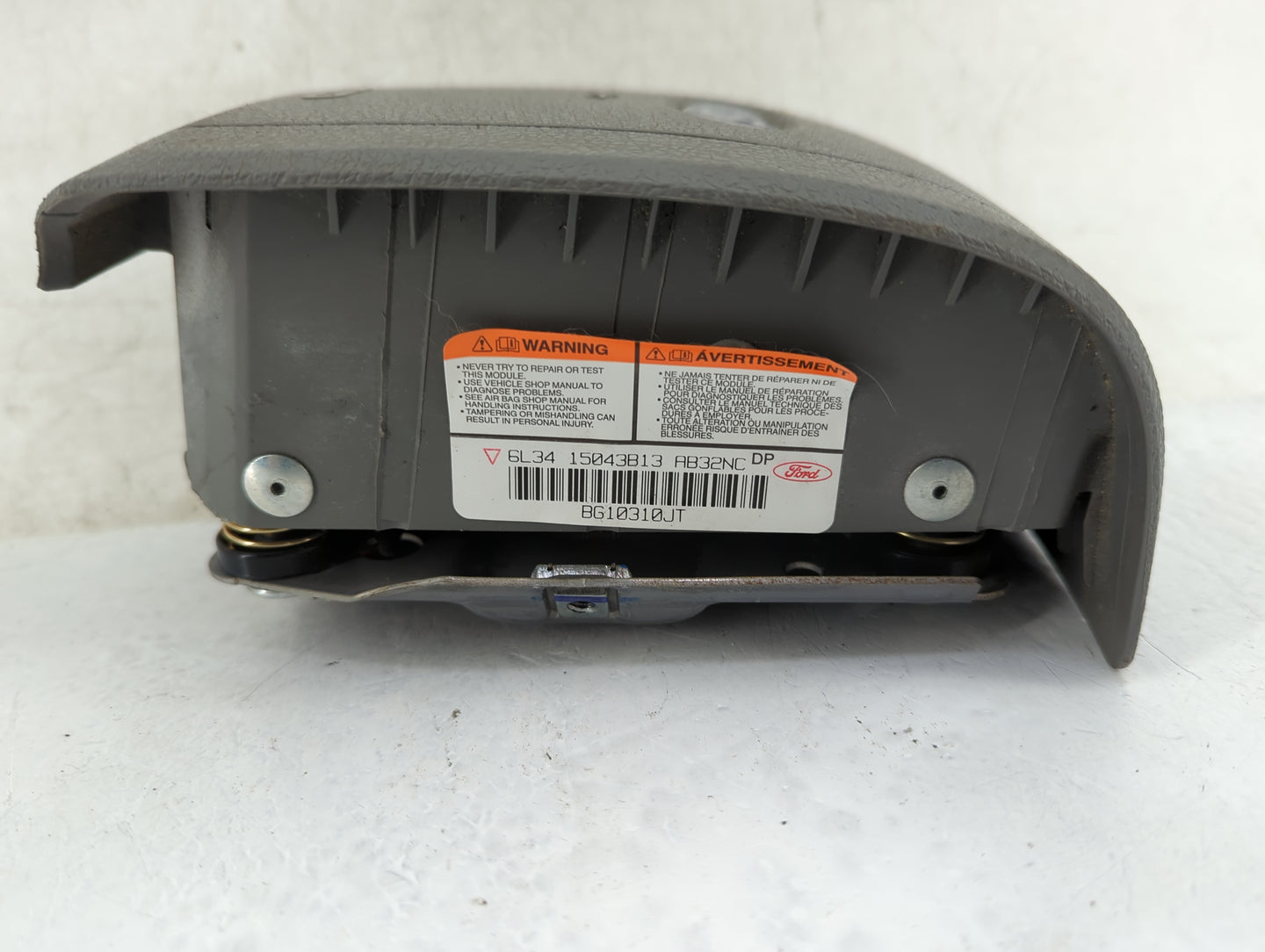 2004-2008 Ford F-150 Air Bag Driver Left Steering Wheel Mounted Grey - Oemusedautoparts1.com