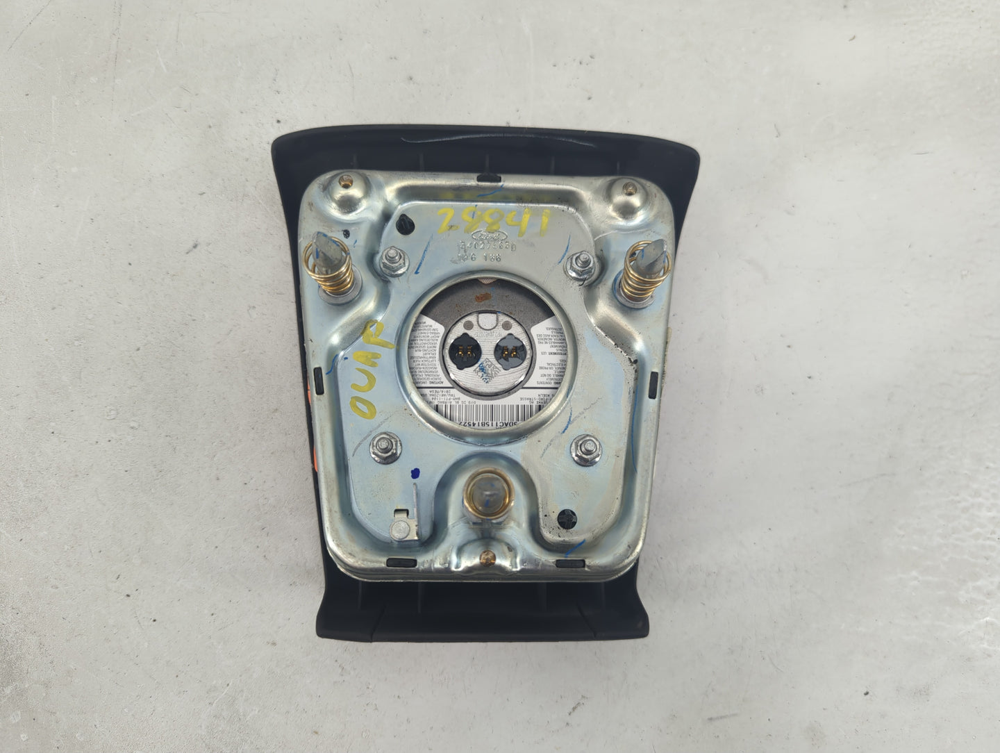 2009-2014 Ford F-150 Air Bag Driver Left Steering Wheel Mounted Black - Oemusedautoparts1.com