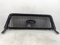 2004-2008 Ford F-150 Front Bumper Grille - Oemusedautoparts1.com