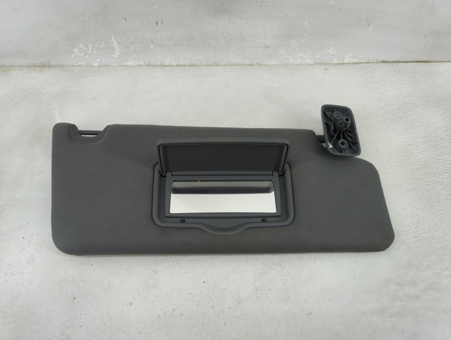 2010-2014 Ford F-150 Sun Visor Shade Replacement Passenger Right Mirror Fits Fits 2010 2011 2012 2013 2014 OEM Used Auto Par