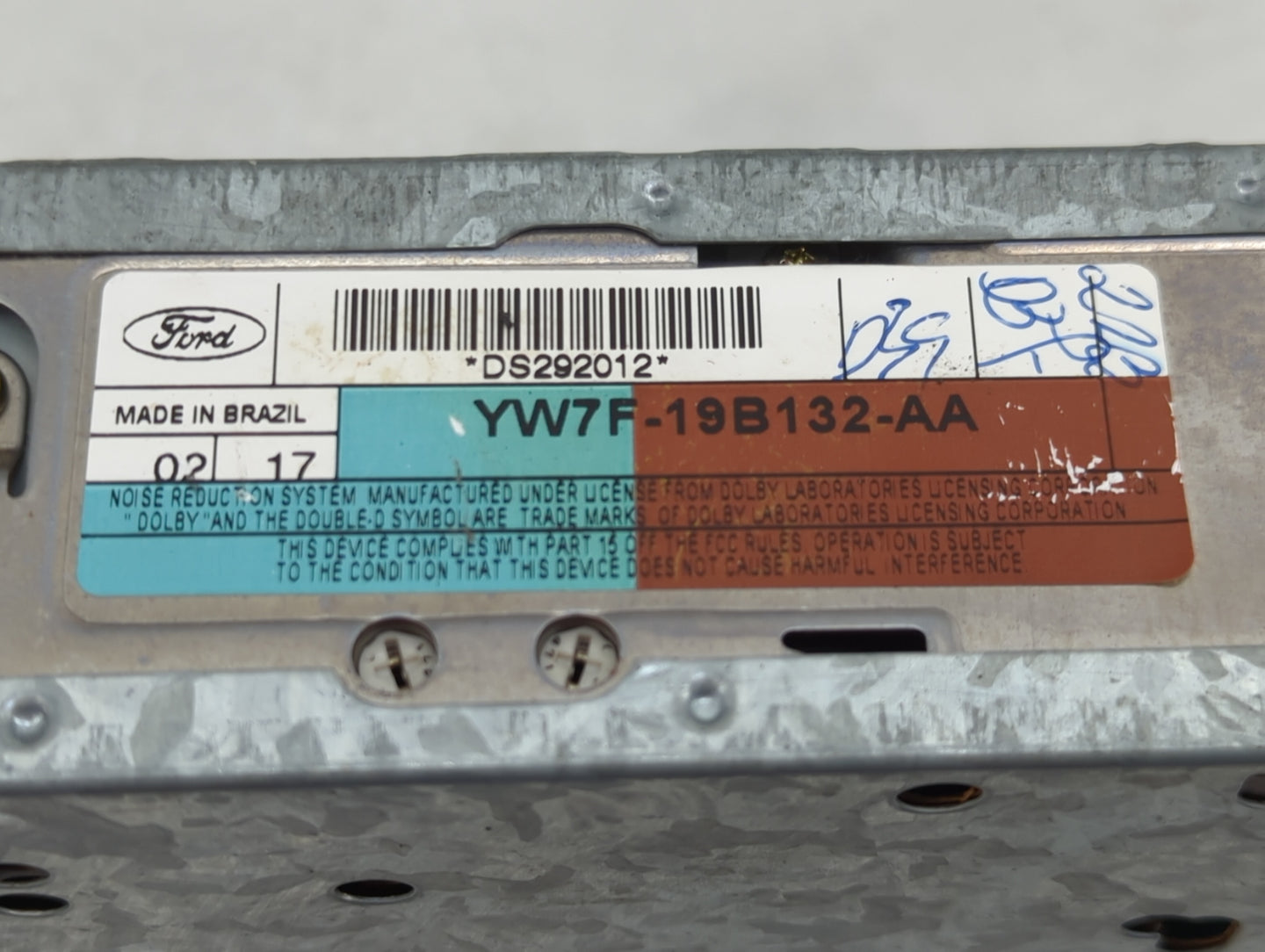 1999-2002 Ford F-150 Radio AM FM Cd Player Receiver Replacement Fits Fits 1998 1999 2000 2001 2002 OEM Used Auto Parts - Oem