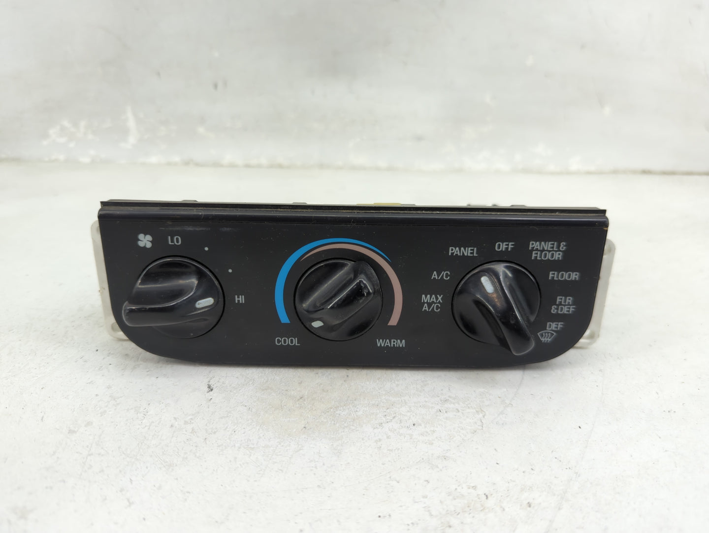 1999-2004 Ford F-150 Climate Control Module Temperature AC/Heater Replacement Fits Fits 1999 2000 2001 2002 2003 2004 OEM Us