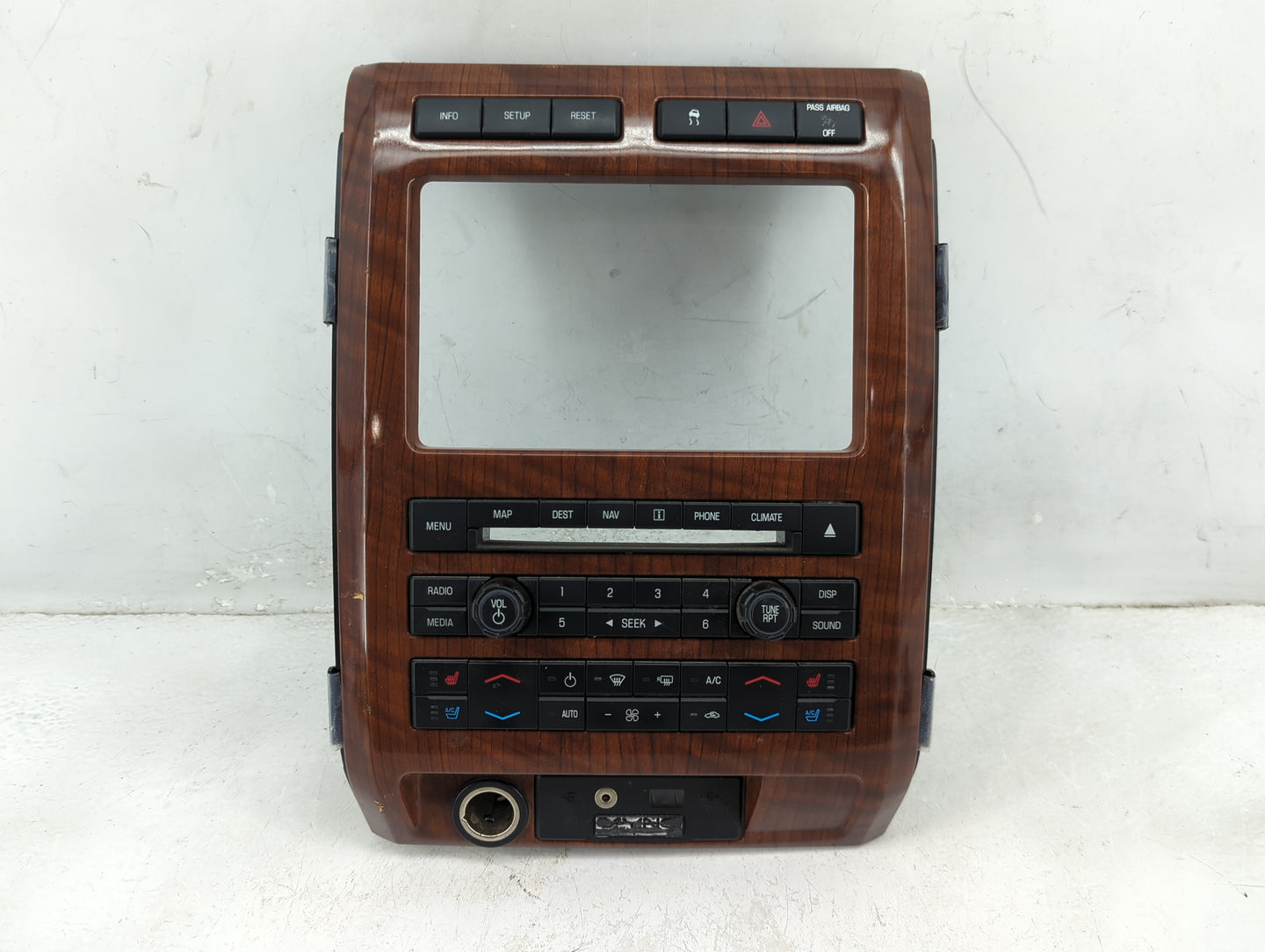 2010 Ford F-150 Climate Control Module Temperature AC/Heater Replacement Fits OEM Used Auto Parts - Oemusedautoparts1.com