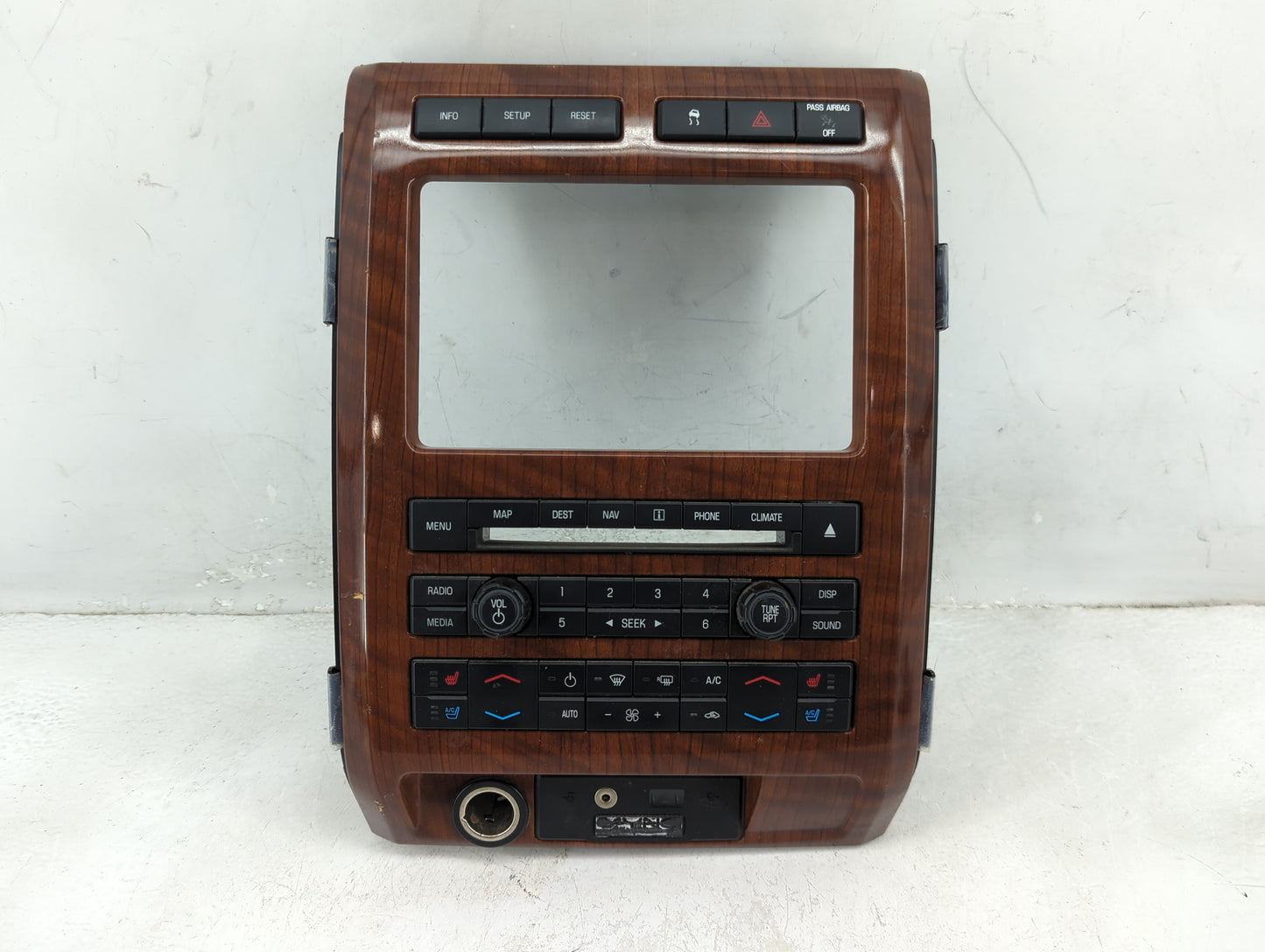 2010 Ford F-150 Climate Control Module Temperature AC/Heater Replacement Fits OEM Used Auto Parts - Oemusedautoparts1.com