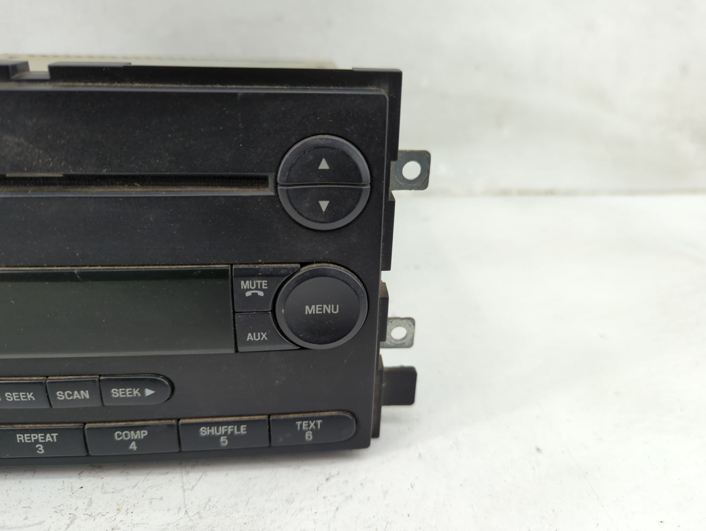 2005-2006 Ford F-150 Radio AM FM Cd Player Receiver Replacement Fits Fits 2005 2006 OEM Used Auto Parts - Oemusedautoparts1.
