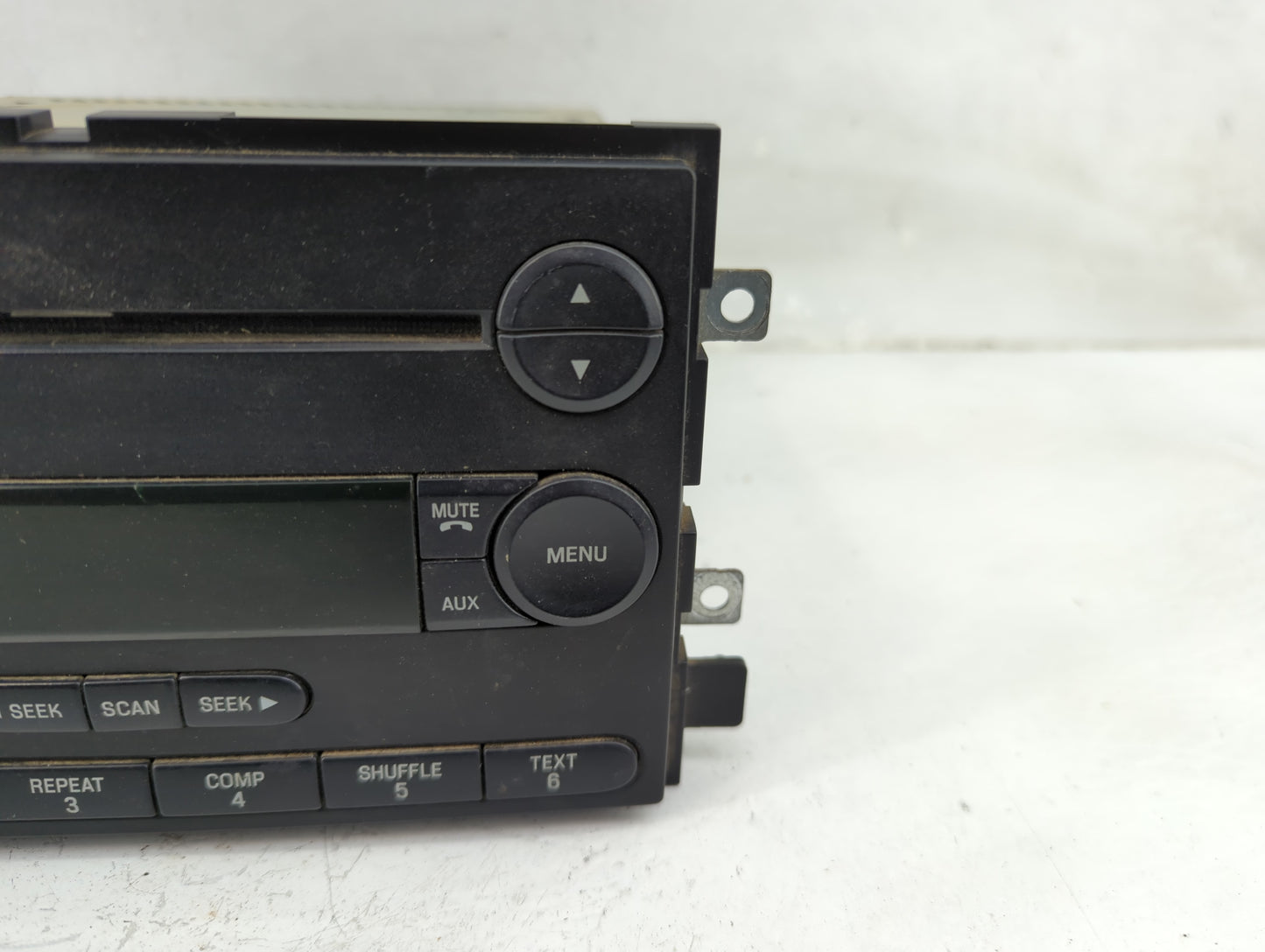 2005-2006 Ford F-150 Radio AM FM Cd Player Receiver Replacement Fits Fits 2005 2006 OEM Used Auto Parts - Oemusedautoparts1.