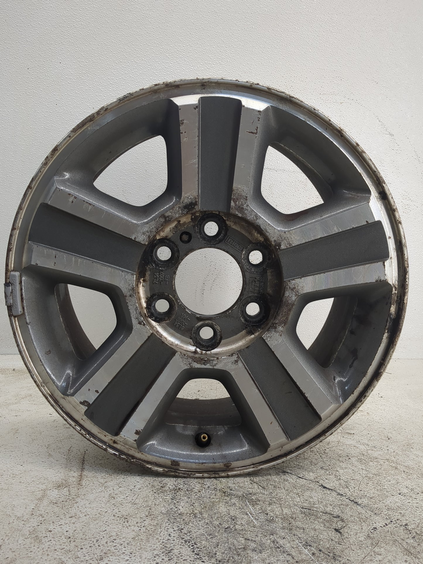 2004-2008 Ford F-150 Oem Wheel Rim - Oemusedautoparts1.com