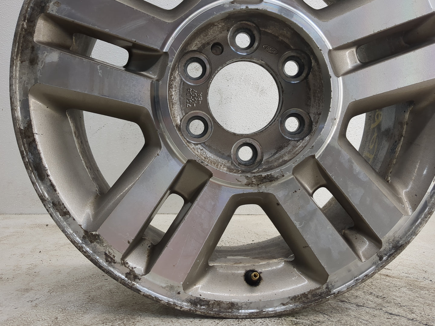 2005-2008 Ford F-150 Oem Wheel Rim - Oemusedautoparts1.com