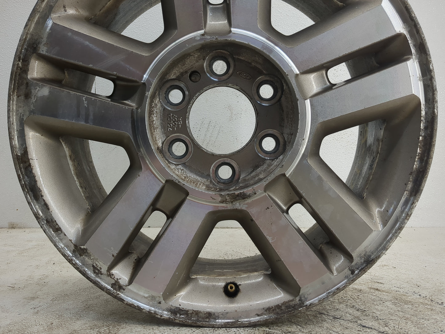 2005-2008 Ford F-150 Oem Wheel Rim - Oemusedautoparts1.com