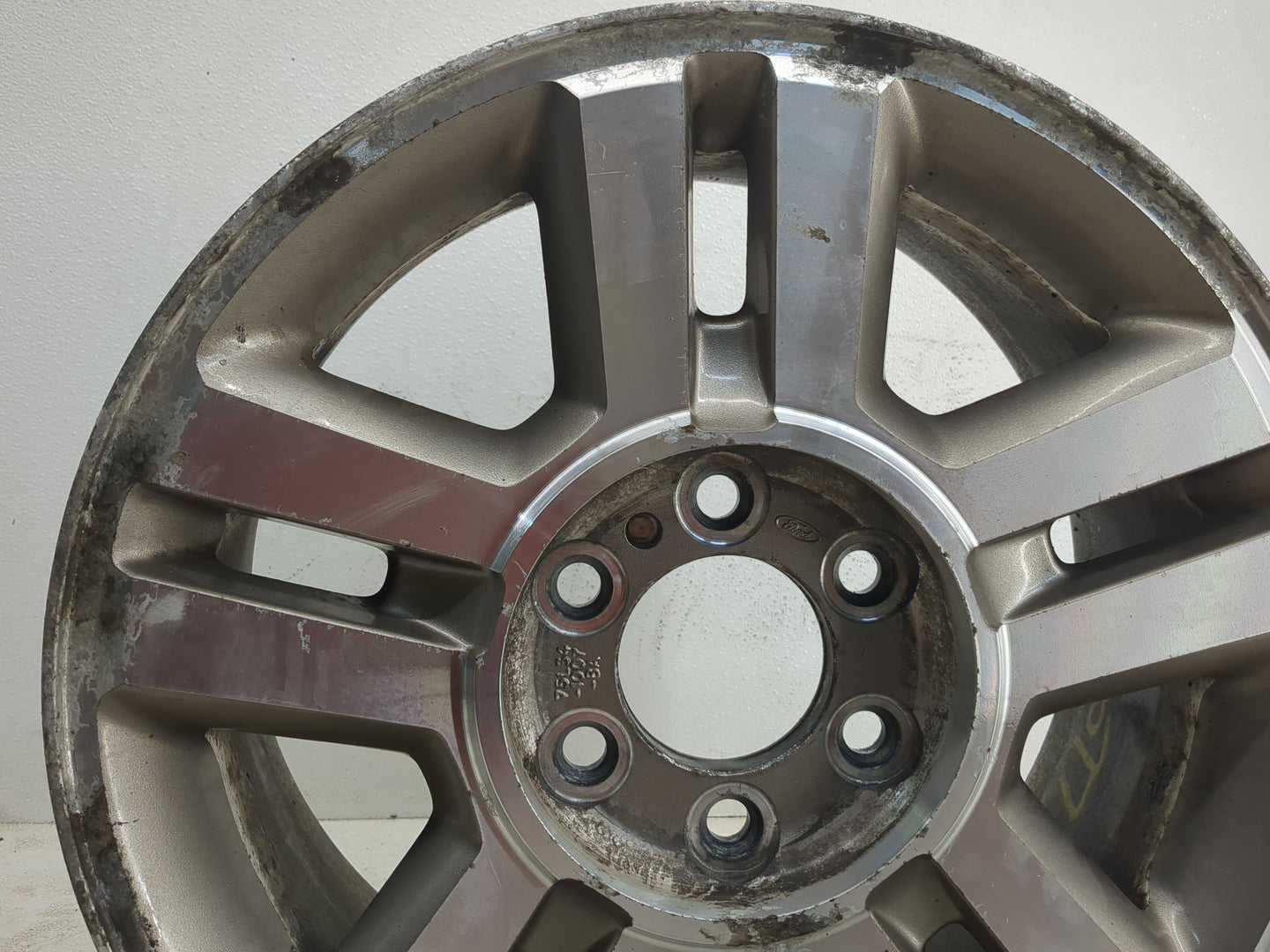 2005-2008 Ford F-150 Oem Wheel Rim - Oemusedautoparts1.com