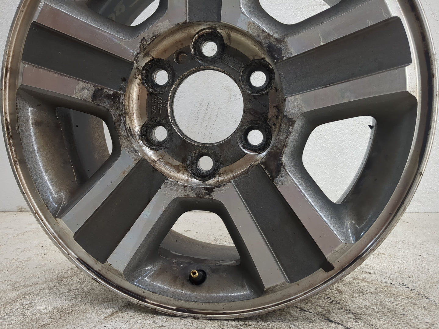 2004-2008 Ford F-150 Oem Wheel Rim - Oemusedautoparts1.com