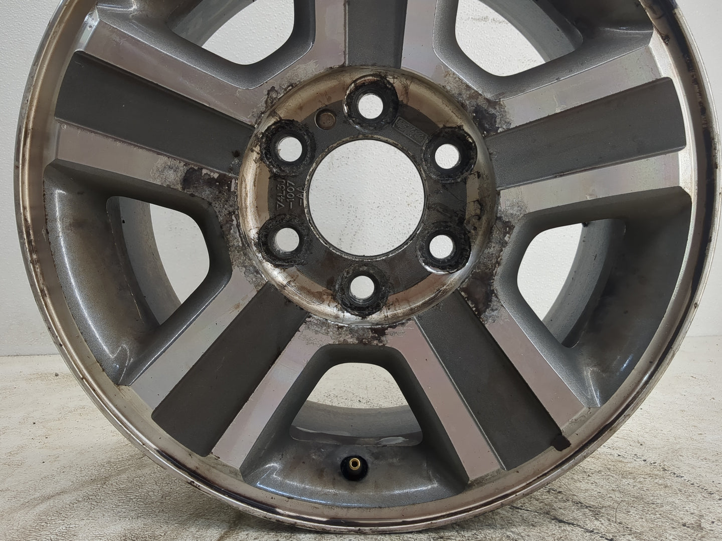 2004-2008 Ford F-150 Oem Wheel Rim - Oemusedautoparts1.com