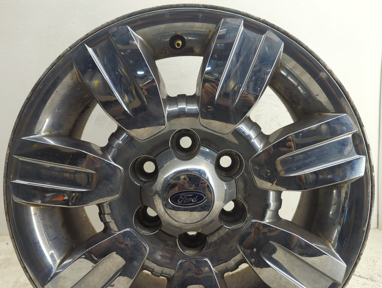 2013-2014 Ford F-150 Oem Wheel Rim - Oemusedautoparts1.com