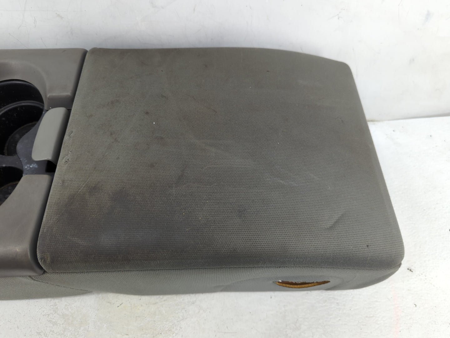 2004-2008 Ford F-150 Center Console Armrest Cover Lid Fits Fits 2004 2005 2006 2007 2008 OEM Used Auto Parts - Oemusedautopa