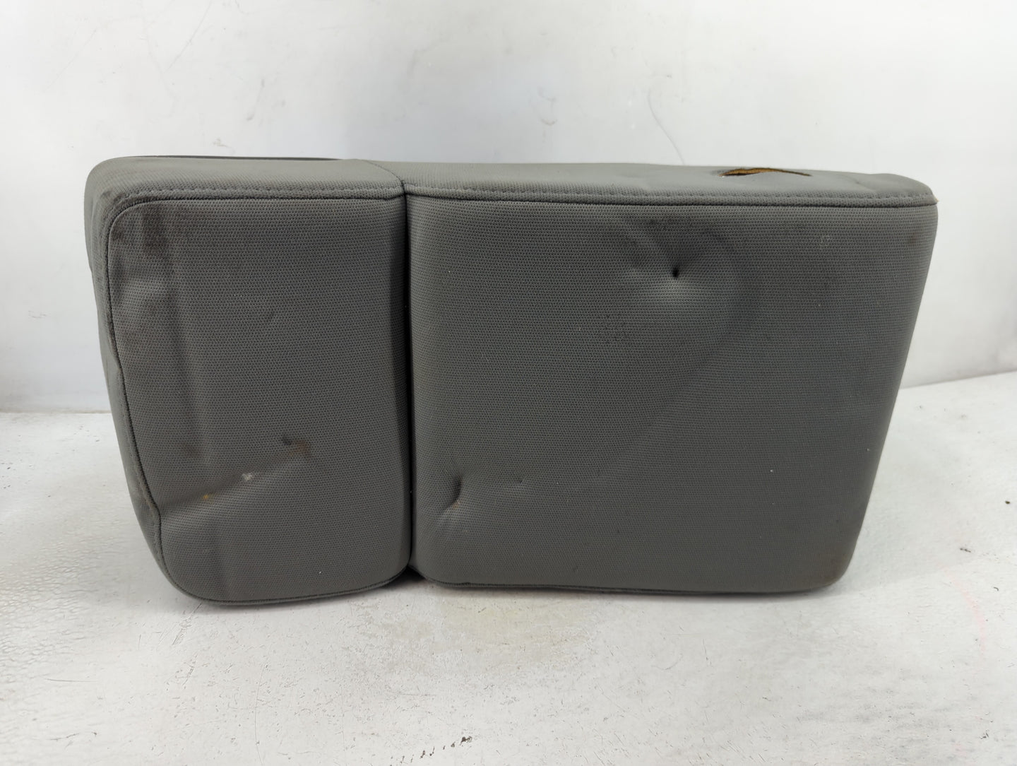 2004-2008 Ford F-150 Center Console Armrest Cover Lid Fits Fits 2004 2005 2006 2007 2008 OEM Used Auto Parts - Oemusedautopa