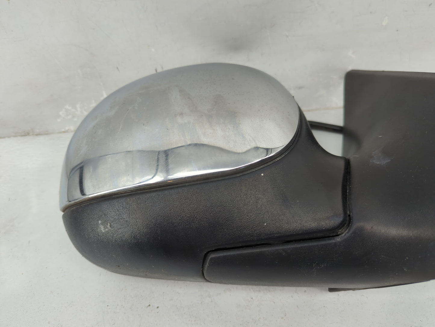 2002-2004 Ford F-150 Passenger Side View Mirror - Right Door Mirror OEM Used - Oemusedautoparts1.com