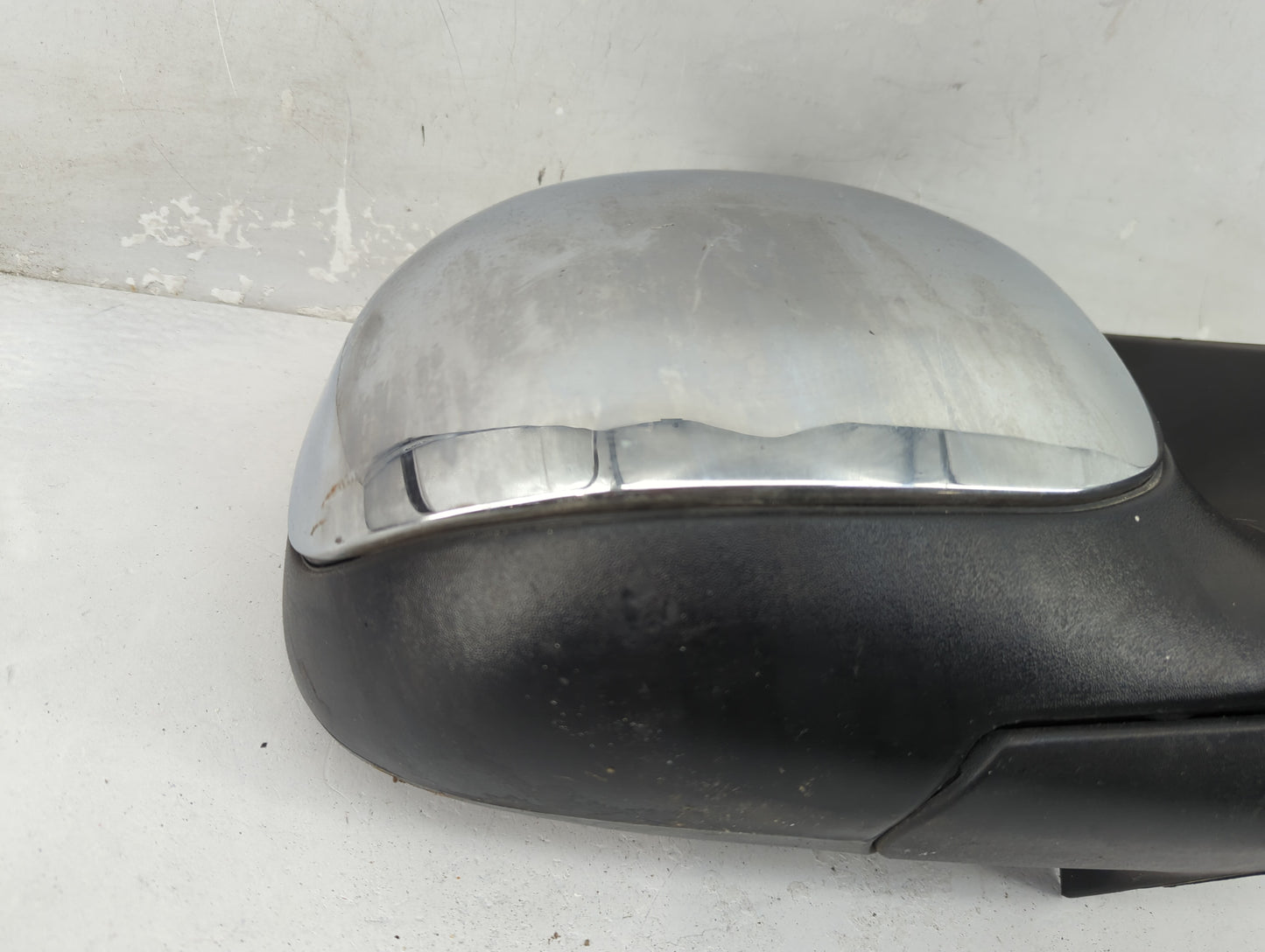 2002-2004 Ford F-150 Passenger Side View Mirror - Right Door Mirror OEM Used - Oemusedautoparts1.com