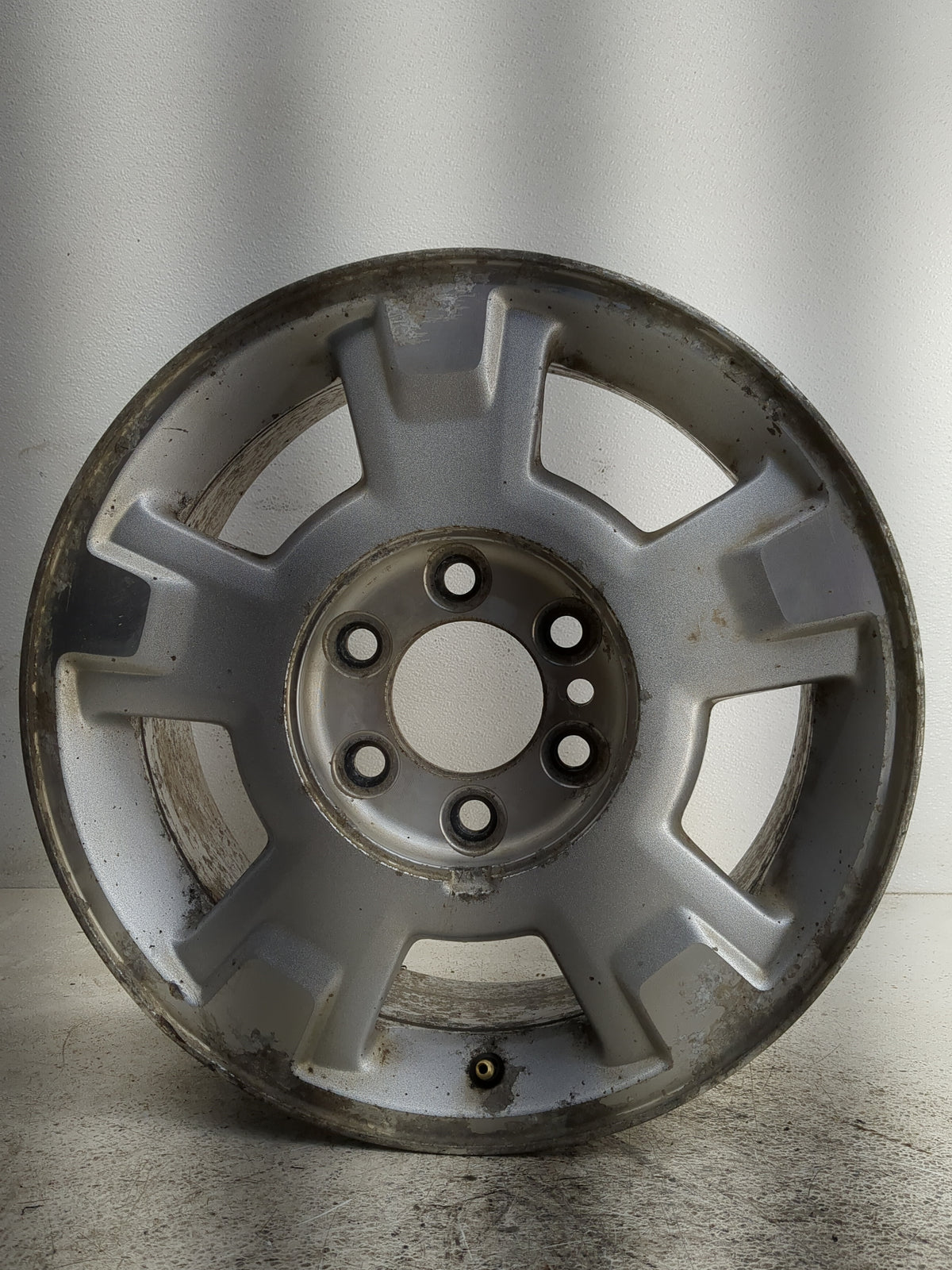 2009-2014 Ford F-150 Oem Wheel Rim 1386870 - Oemusedautoparts1.com