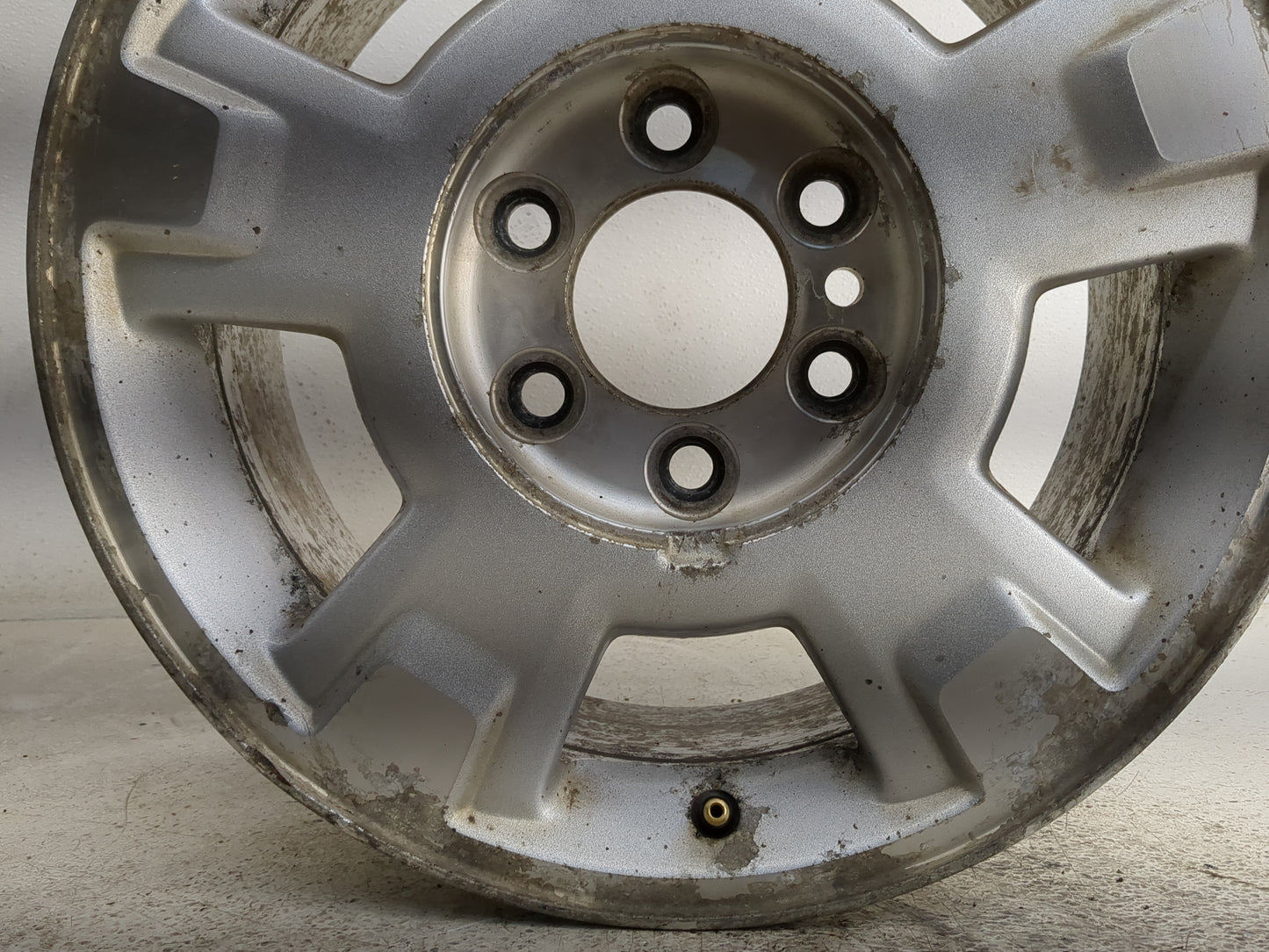2009-2014 Ford F-150 Oem Wheel Rim 1386870 - Oemusedautoparts1.com