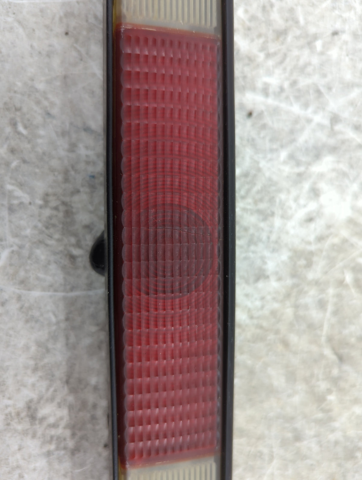 1992-1996 Ford F-150 High Mounted Stop Third Brake Light Lamp 5022935 - Oemusedautoparts1.com