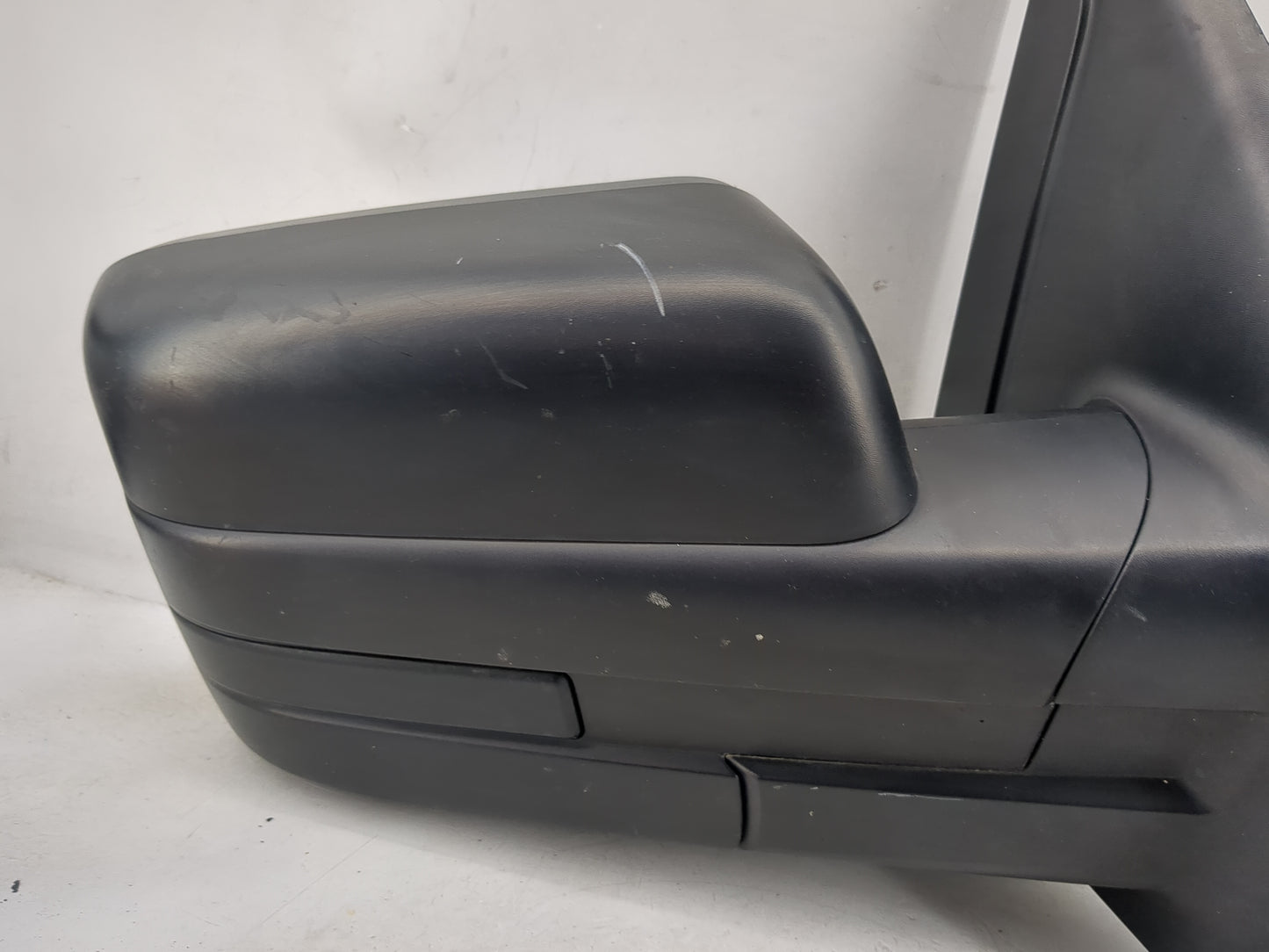 2011-2014 Ford F-150 Driver Side View Mirror - Left Door Mirror OEM Used - Oemusedautoparts1.com