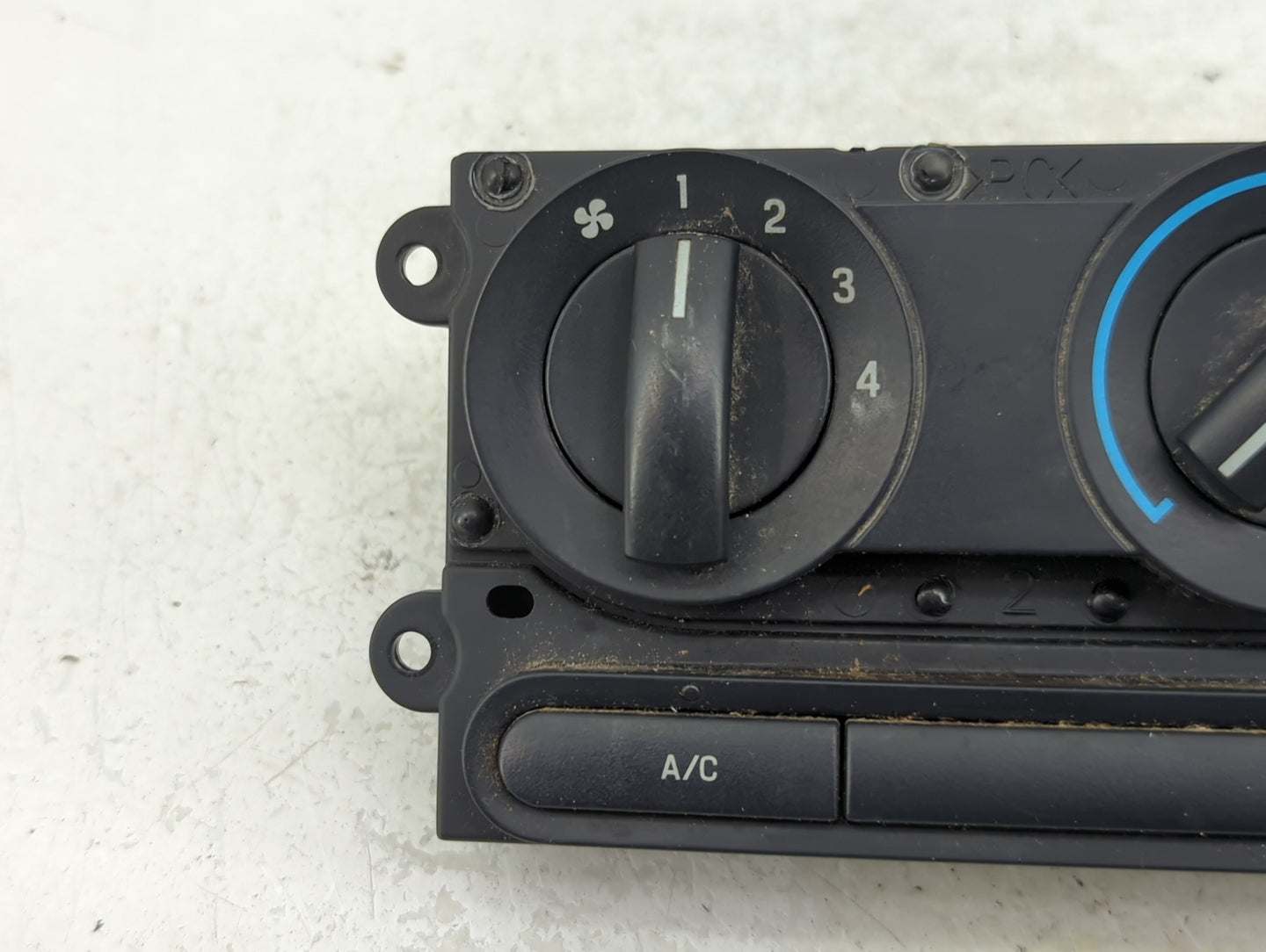 2004-2008 Ford F-150 Climate Control Module Temperature AC/Heater Replacement Fits Fits 2004 2005 2006 2007 2008 OEM Used Au