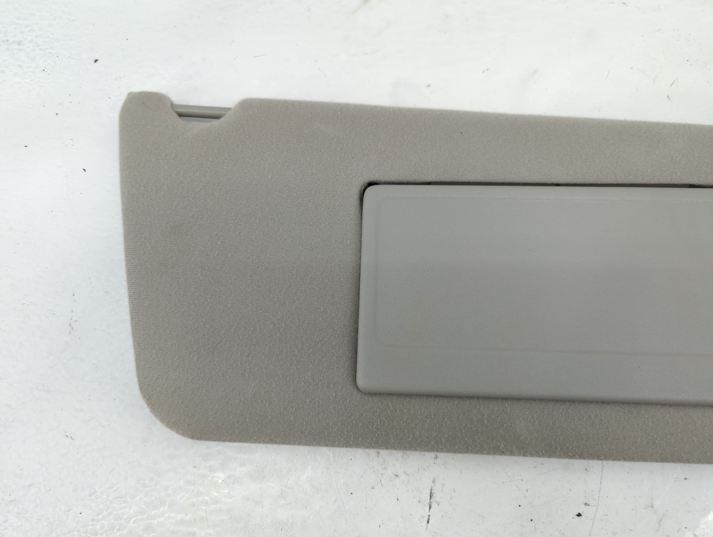 2004-2008 Ford F-150 Sun Visor Shade Replacement Passenger Right Mirror Fits Fits 2004 2005 2006 2007 2008 OEM Used Auto Par