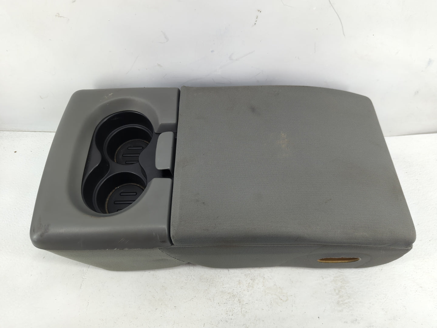 0 Ford F-150 Center Console Armrest Cover Lid Fits OEM Used Auto Parts - Oemusedautoparts1.com