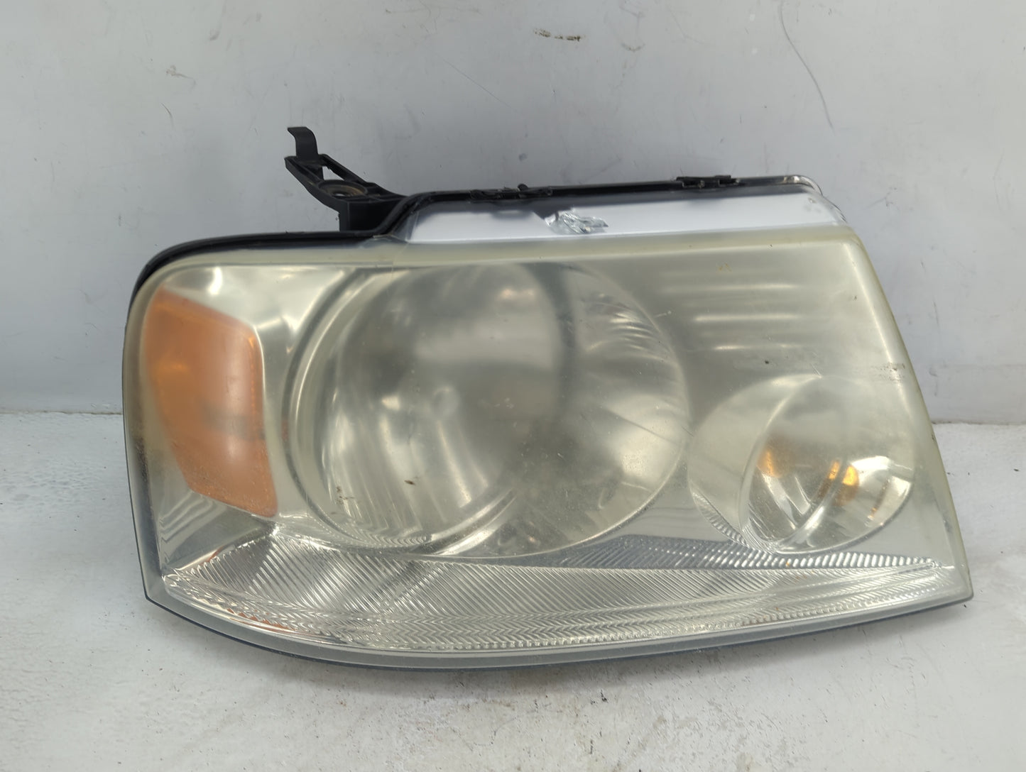 2004-2008 Ford F-150 Passenger Right Oem Head Light Headlight Lamp - Oemusedautoparts1.com
