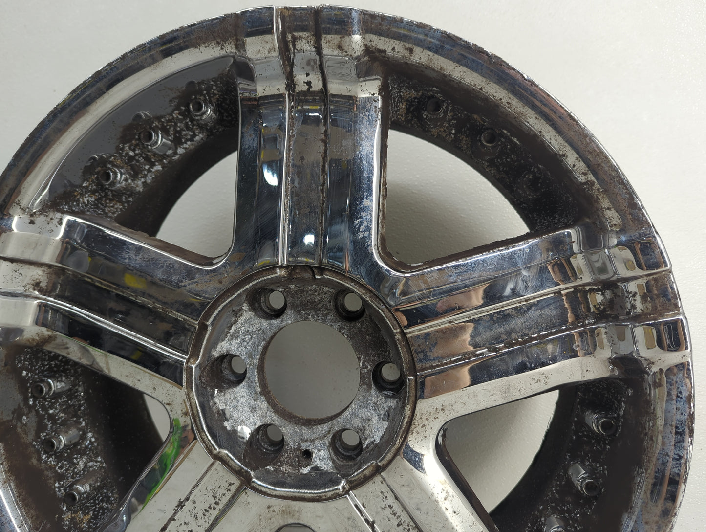 Ford F-250 Oem Wheel Rim 1097586 - Oemusedautoparts1.com