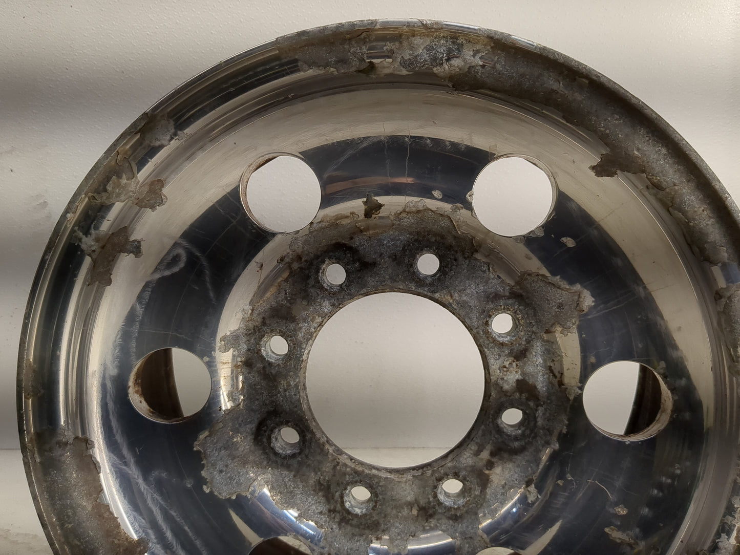 Ford F-250 Oem Wheel Rim 1274893 - Oemusedautoparts1.com