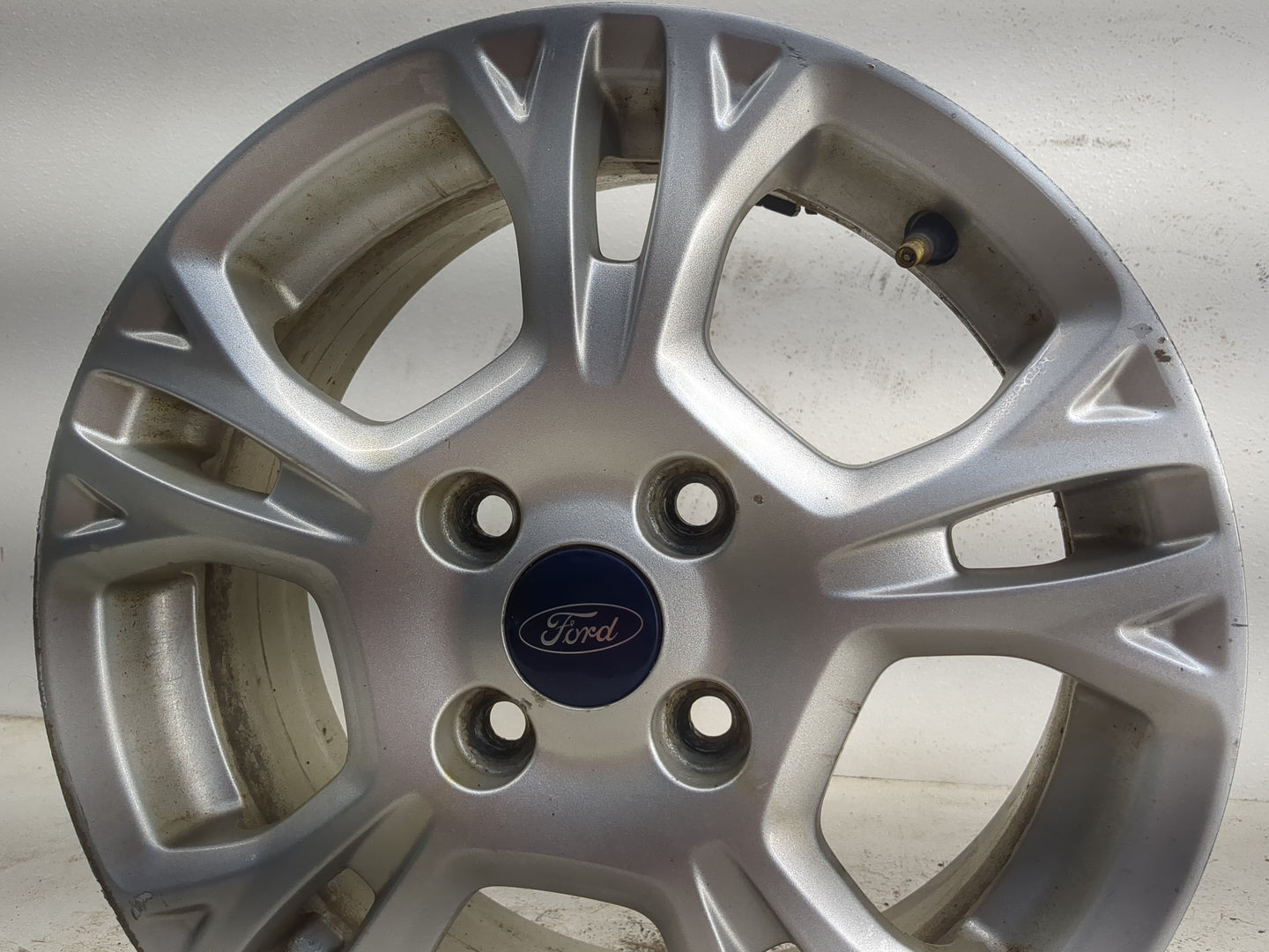 2014-2016 Ford Fiesta Oem Wheel Rim - Oemusedautoparts1.com