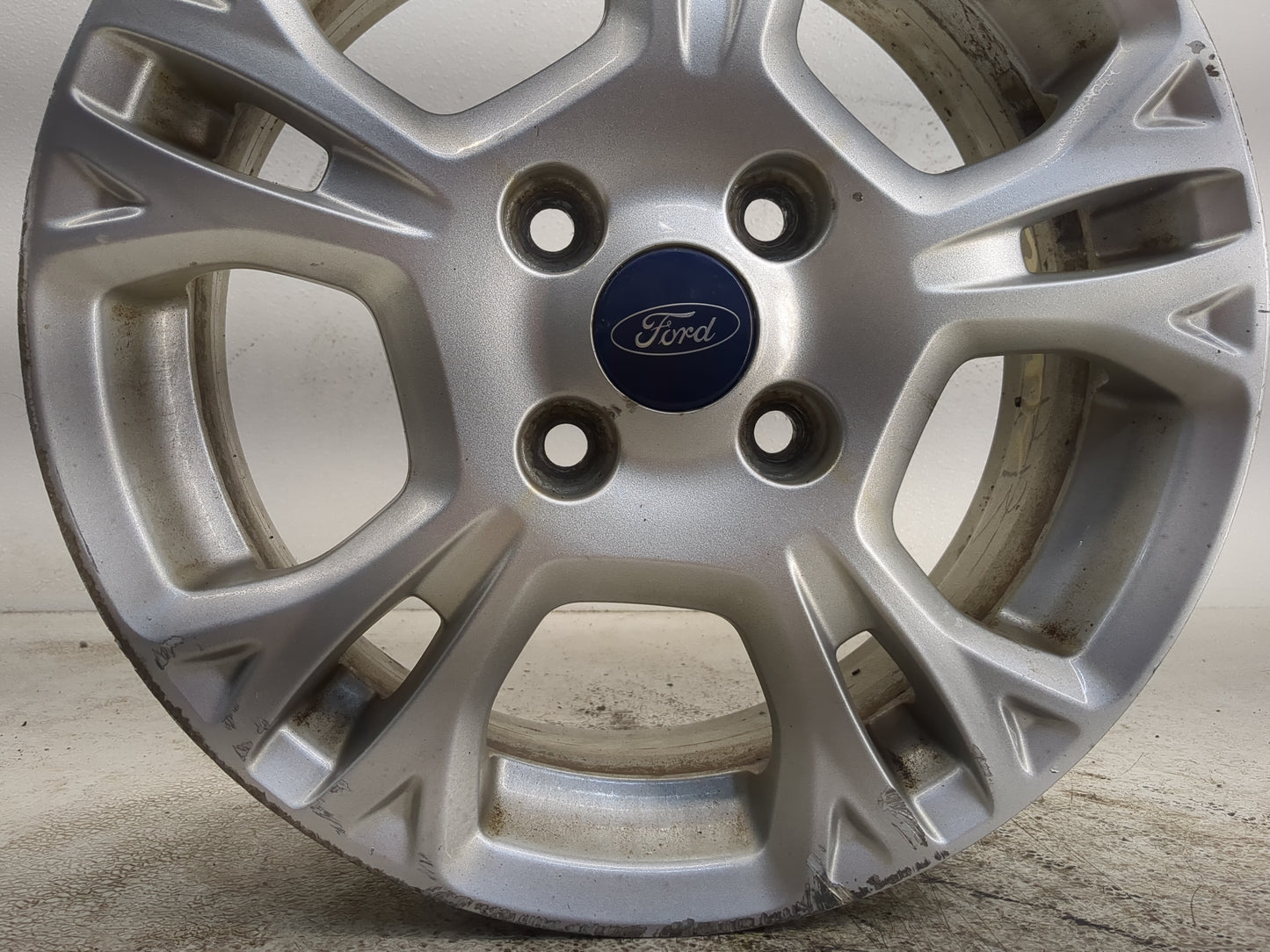 2014-2016 Ford Fiesta Oem Wheel Rim - Oemusedautoparts1.com