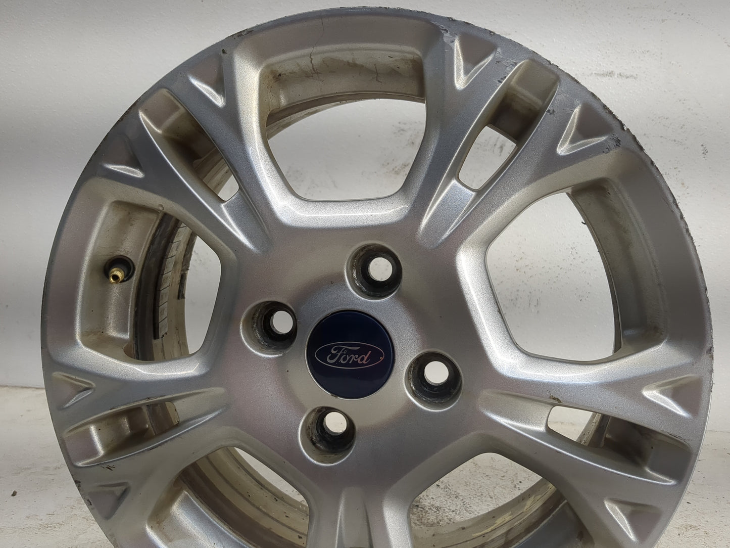 2014-2016 Ford Fiesta Oem Wheel Rim - Oemusedautoparts1.com