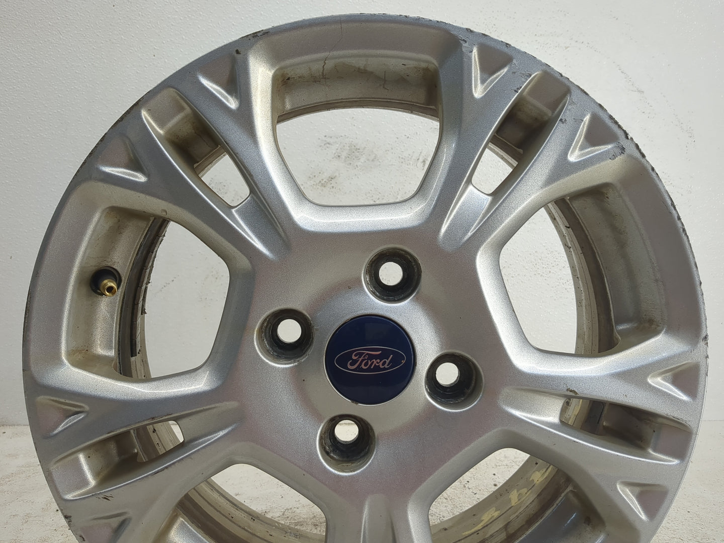 2014-2016 Ford Fiesta Oem Wheel Rim - Oemusedautoparts1.com
