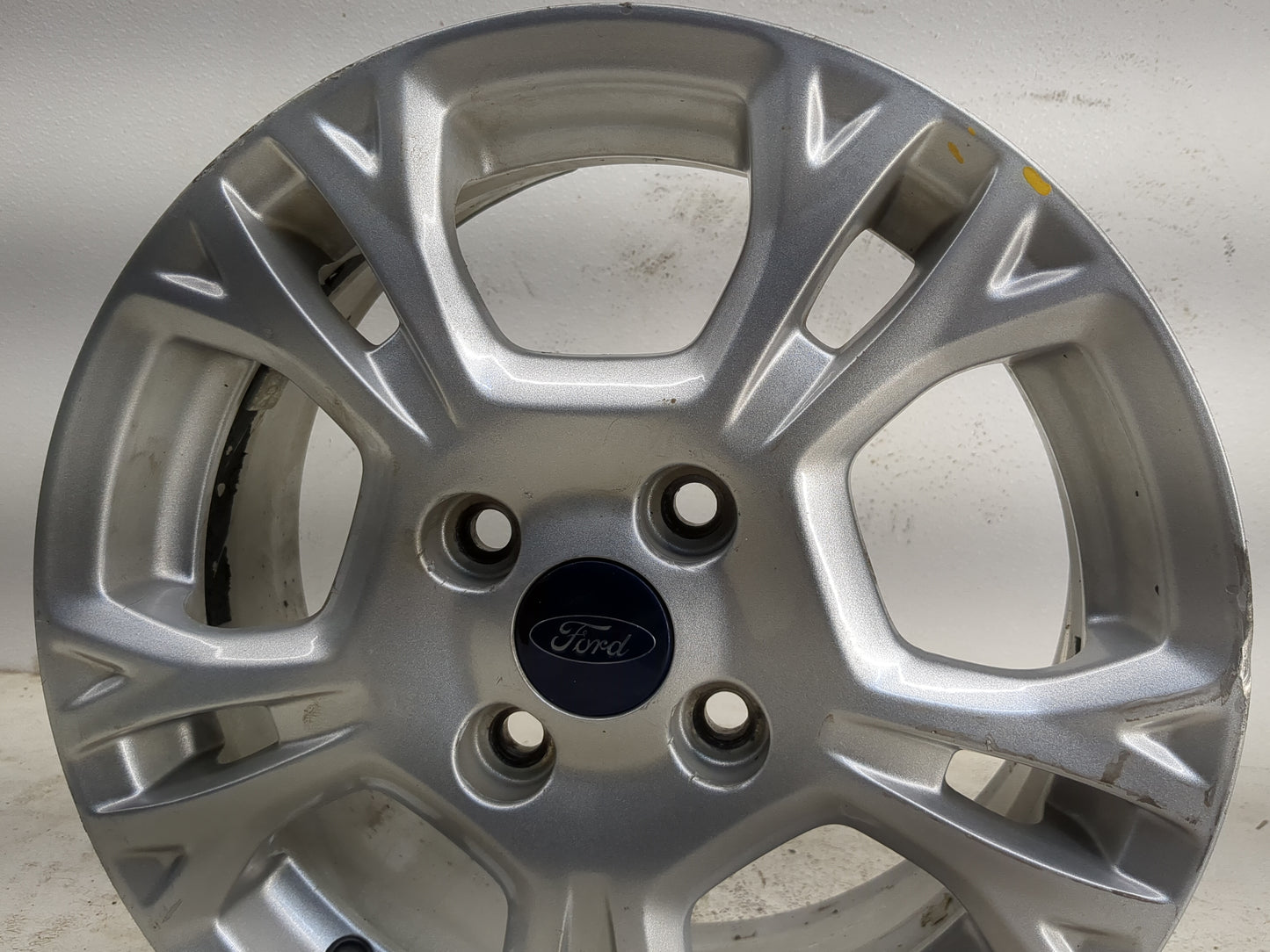 2014-2016 Ford Fiesta Oem Wheel Rim - Oemusedautoparts1.com