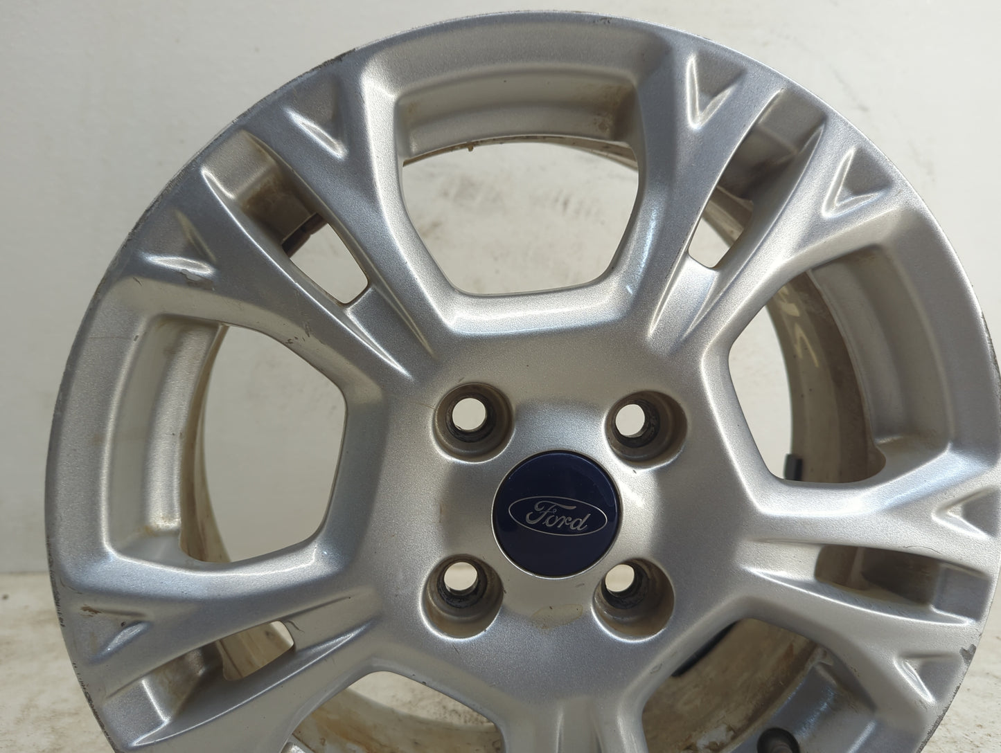 2014-2016 Ford Fiesta Oem Wheel Rim - Oemusedautoparts1.com