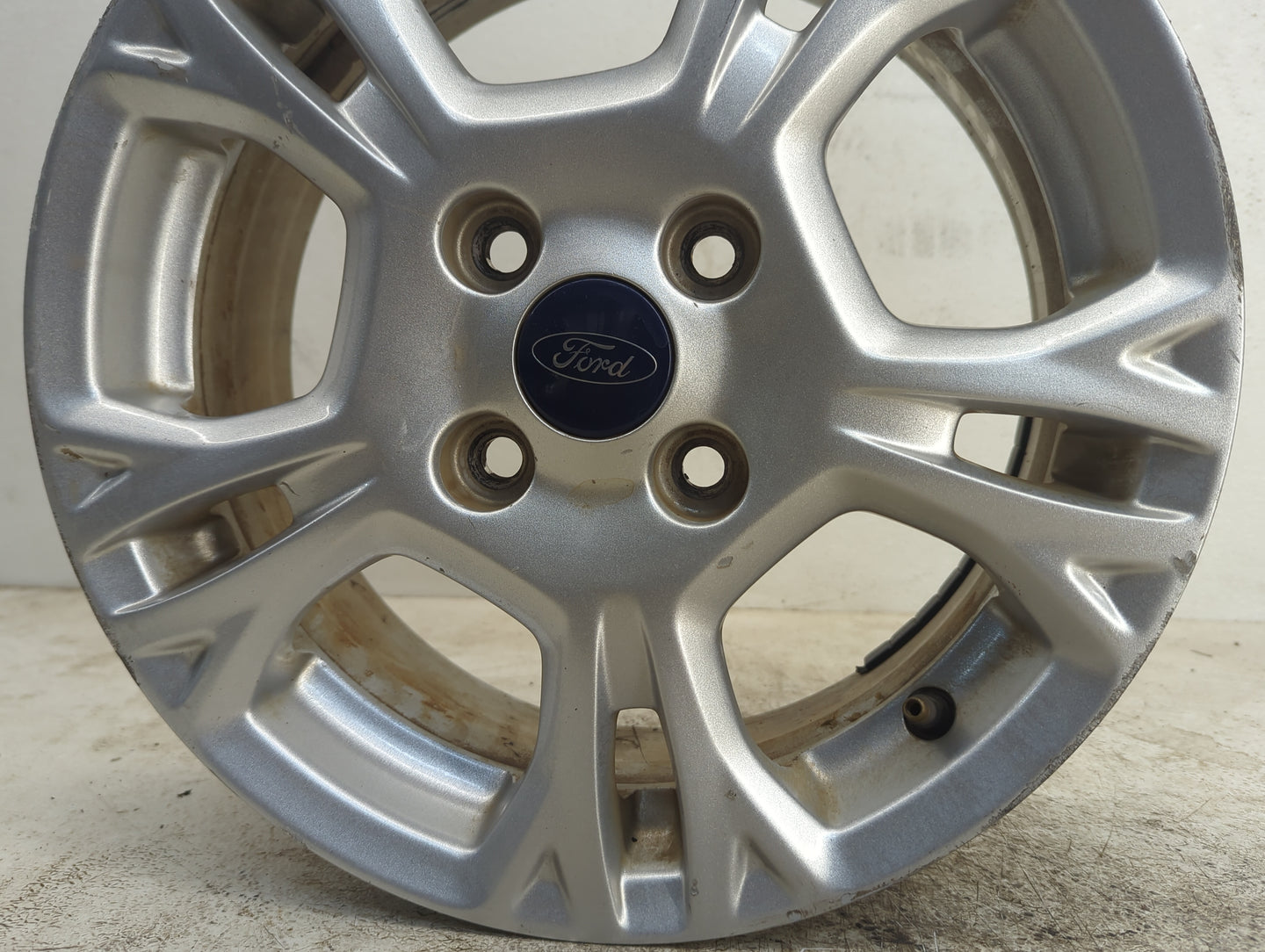 2014-2016 Ford Fiesta Oem Wheel Rim - Oemusedautoparts1.com