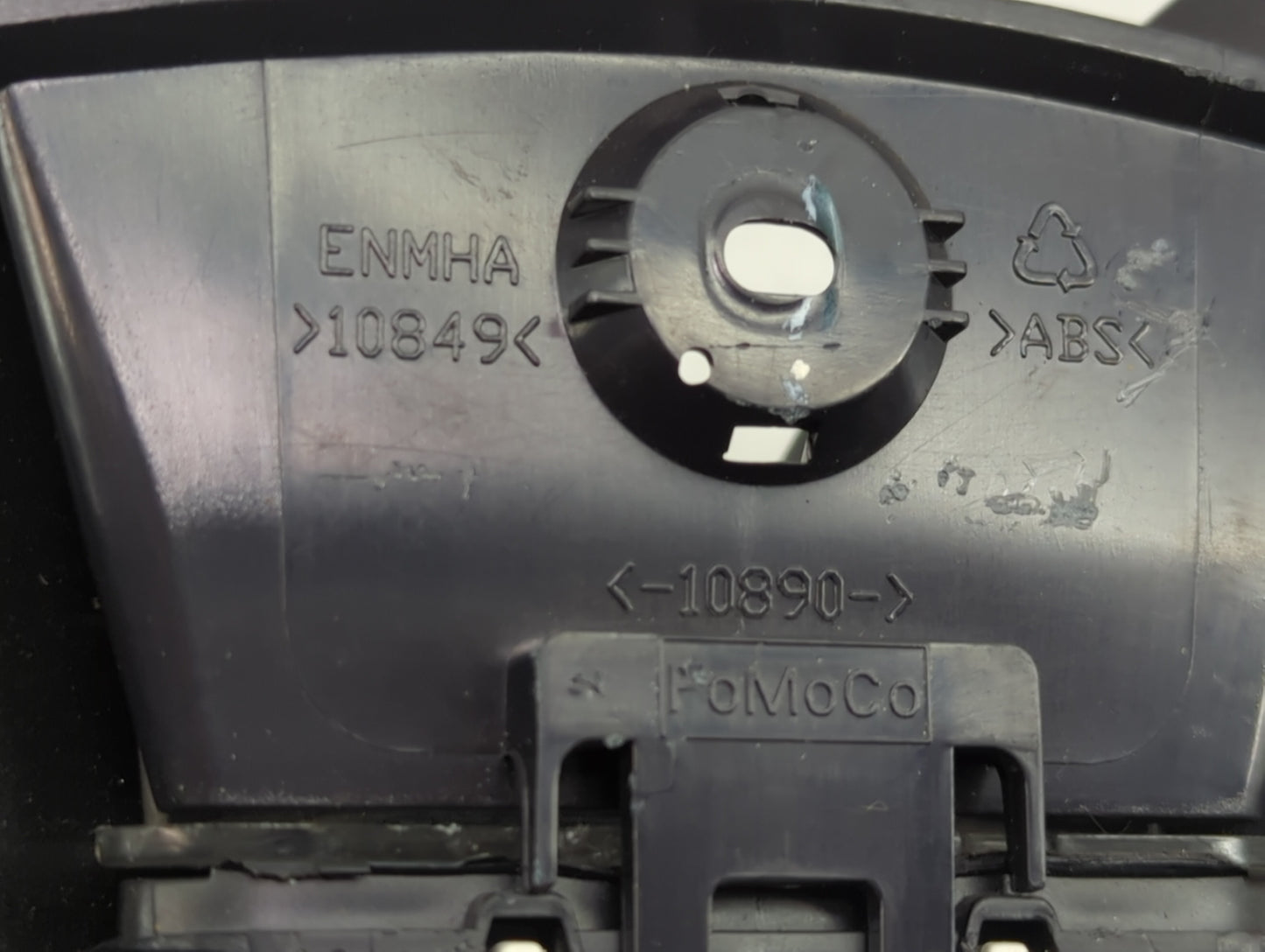2014-2015 Ford Fiesta Instrument Cluster Speedometer Gauges Miles:88K Fits Fits 2014 2015 OEM Used Auto Parts - Oemusedautop