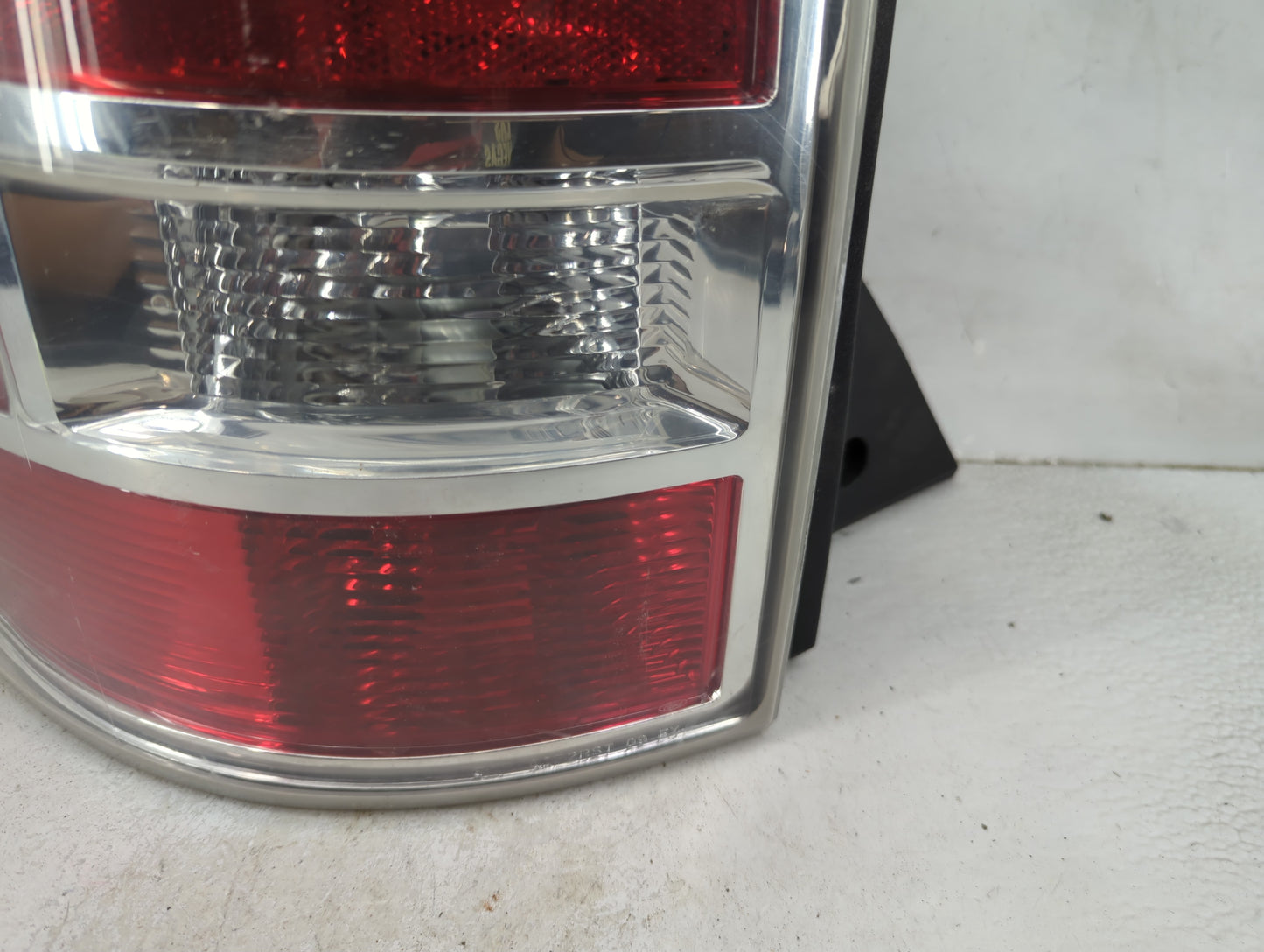 2009-2011 Ford Flex Tail Light Assembly Driver Left OEM Fits Fits 2009 2010 2011 OEM Used Auto Parts - Oemusedautoparts1.com