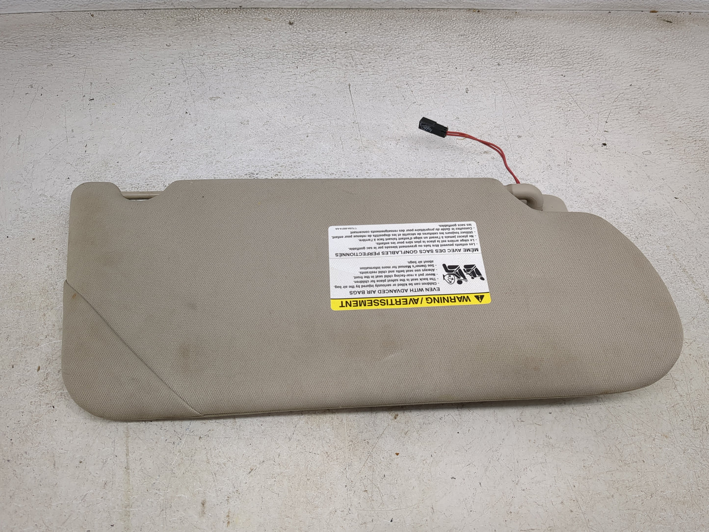 2009-2012 Ford Flex Sun Visor Shade Replacement Driver Left Mirror Fits Fits 2009 2010 2011 2012 OEM Used Auto Parts - Oemus