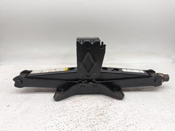 2010 Ford Flex Spare Scissor Car Jack - Oemusedautoparts1.com