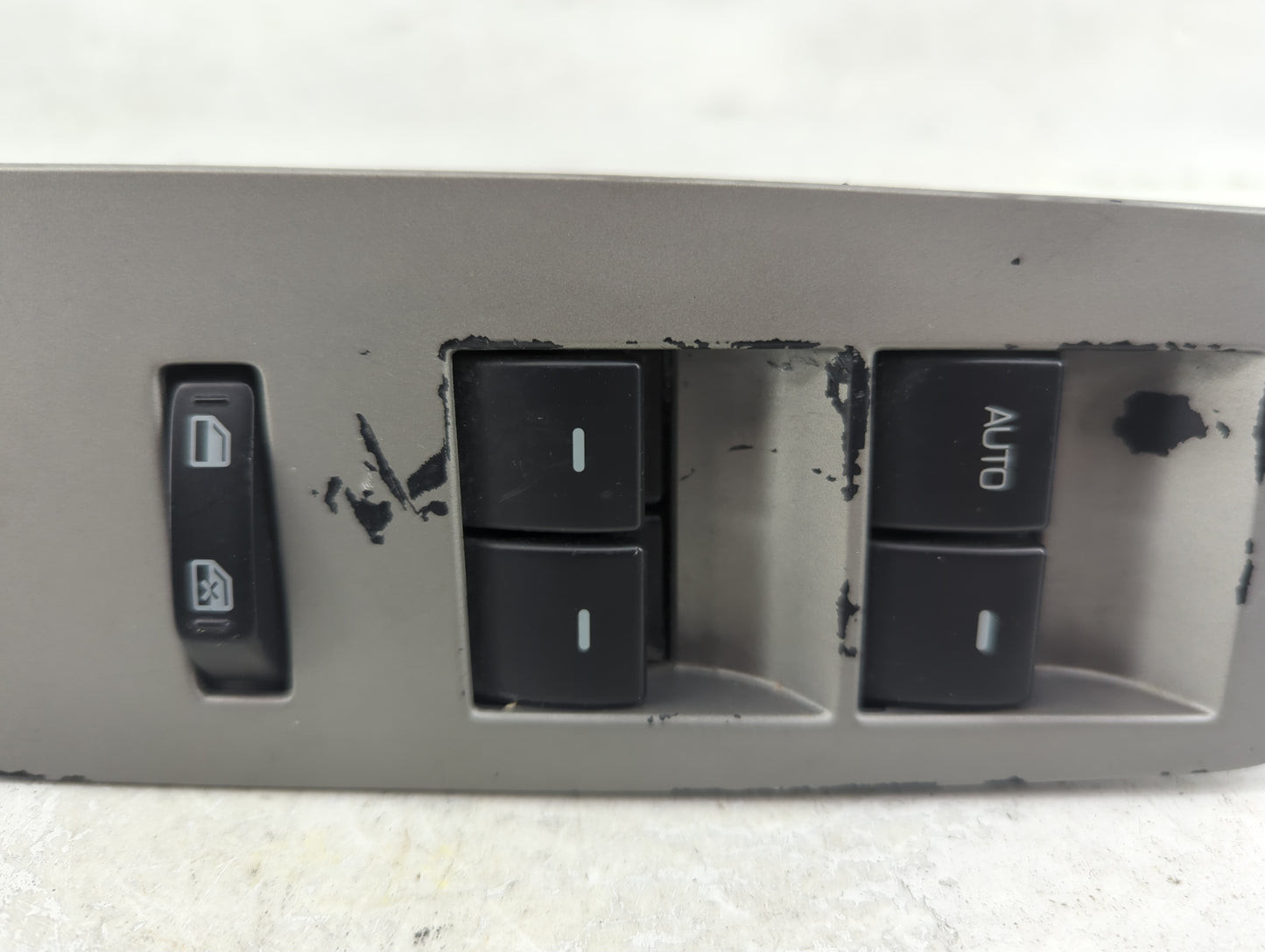 2009-2012 Ford Flex Master Power Window Switch Replacement Driver Side Left Fits Fits 2009 2010 2011 2012 OEM Used Auto Part