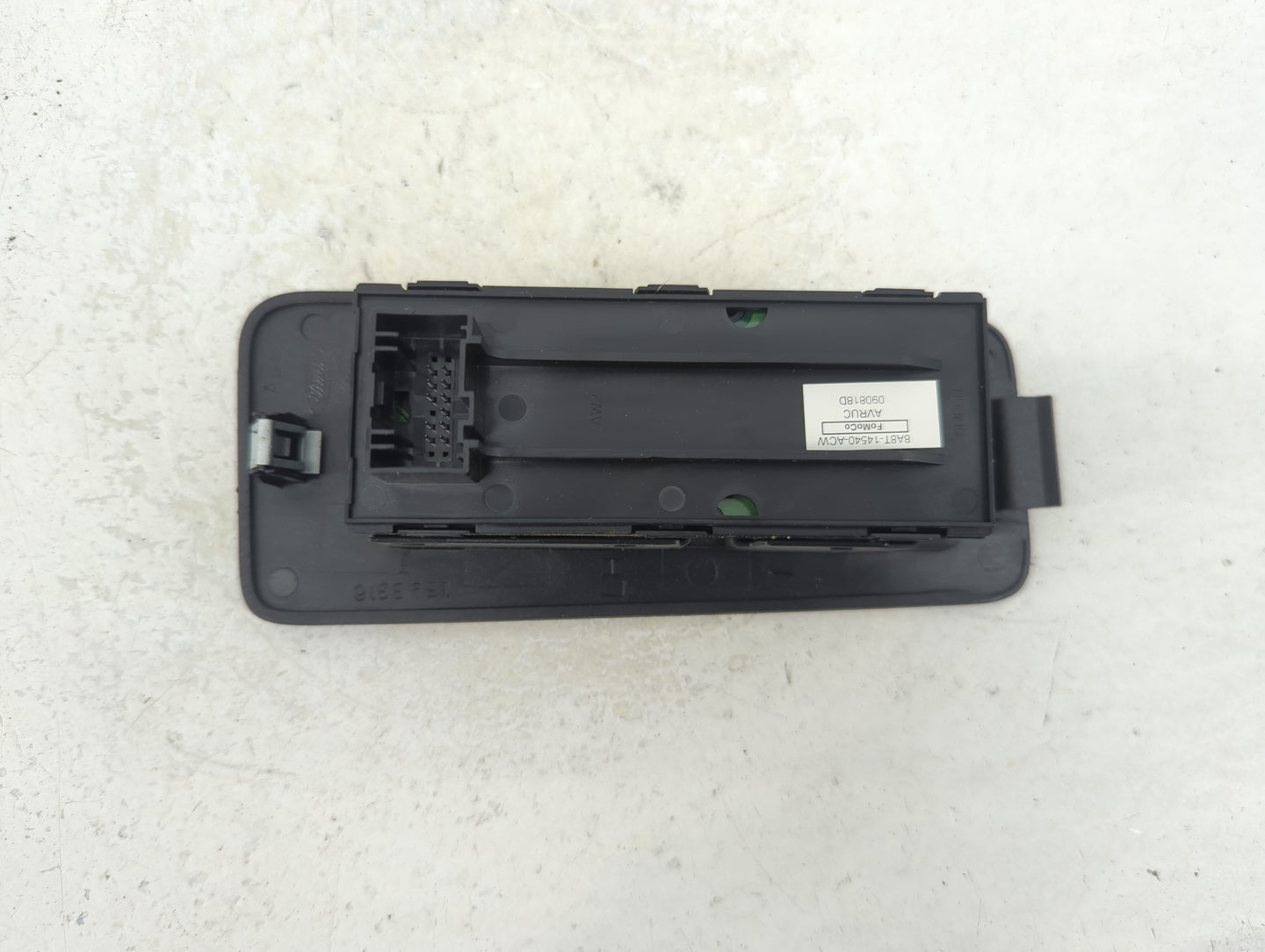 2009-2012 Ford Flex Master Power Window Switch Replacement Driver Side Left Fits Fits 2009 2010 2011 2012 OEM Used Auto Part