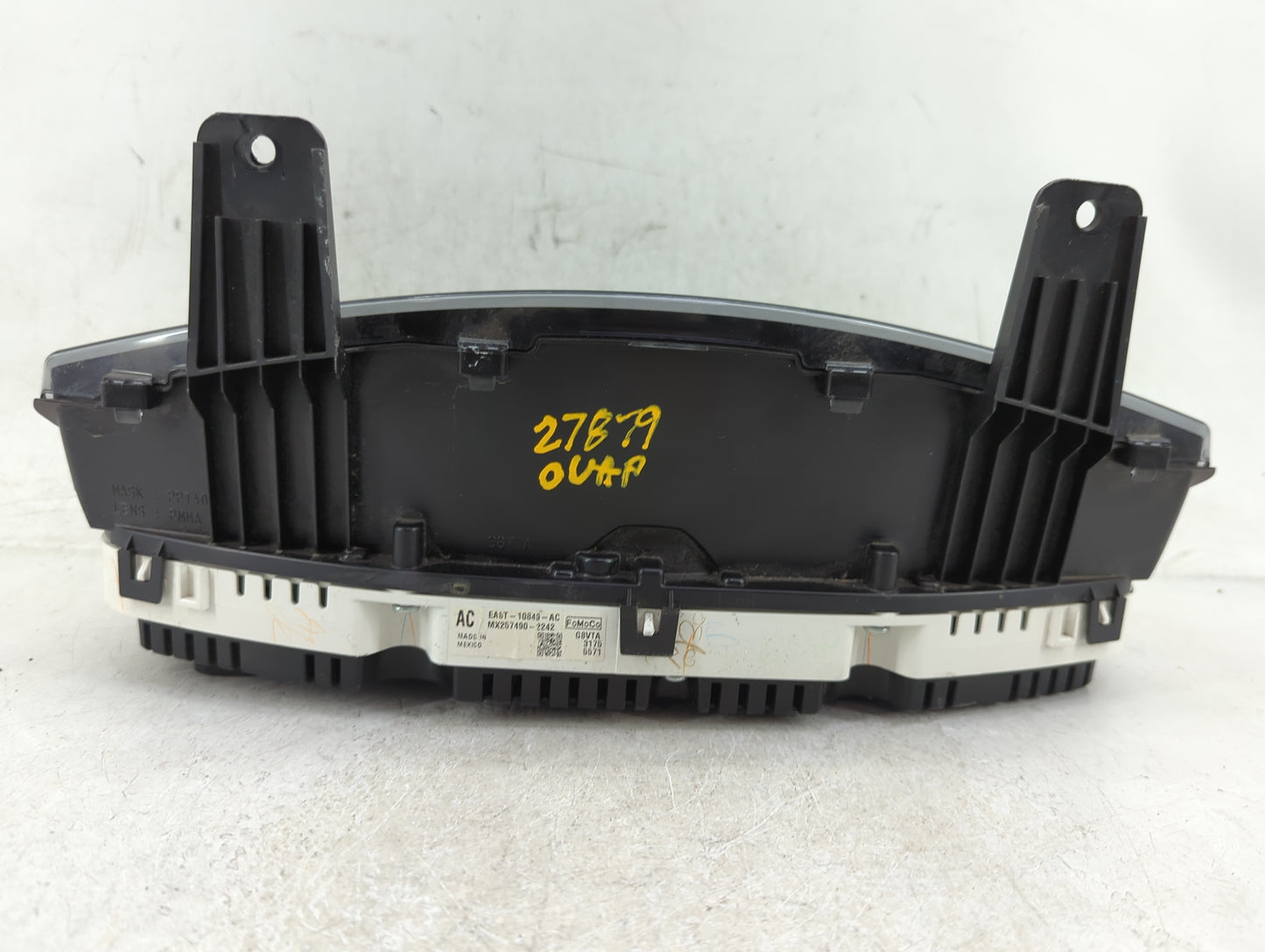 2014-2015 Ford Flex Instrument Cluster Speedometer Gauges Fits Fits 2014 2015 OEM Used Auto Parts - Oemusedautoparts1.com