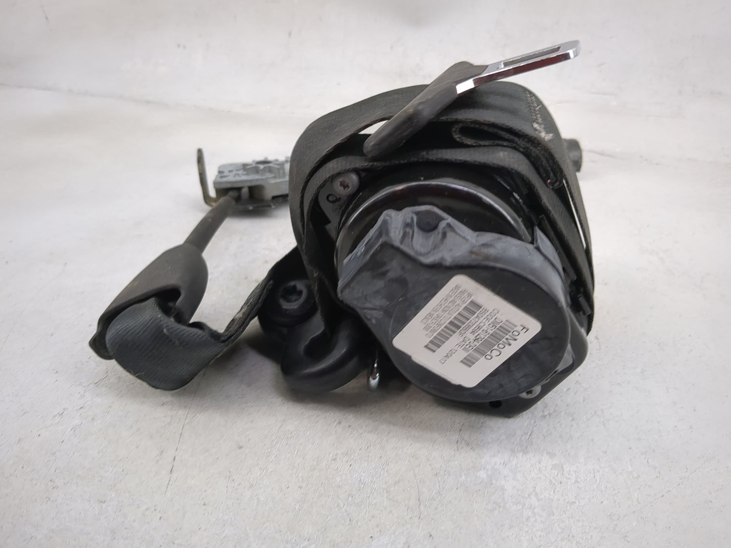 2013-2018 Ford Focus Passenger Front Seatbelt Retractor 1052556 - Oemusedautoparts1.com